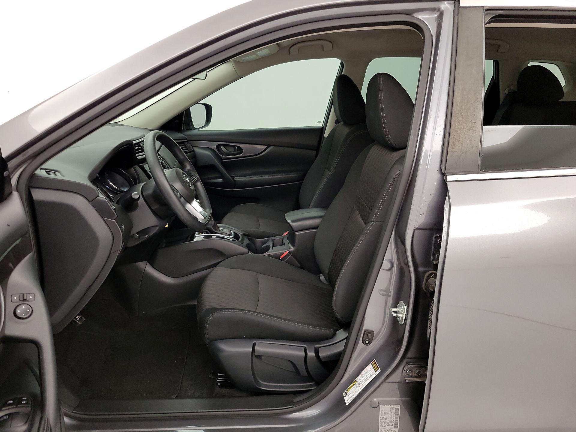 Thumbnail: 2020 Nissan Rogue - 11