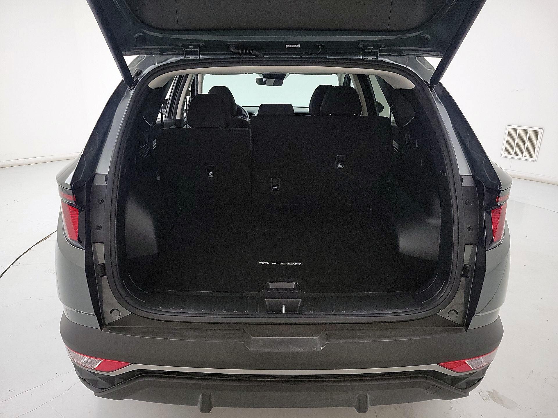 Thumbnail: 2024 Hyundai Tucson - 19