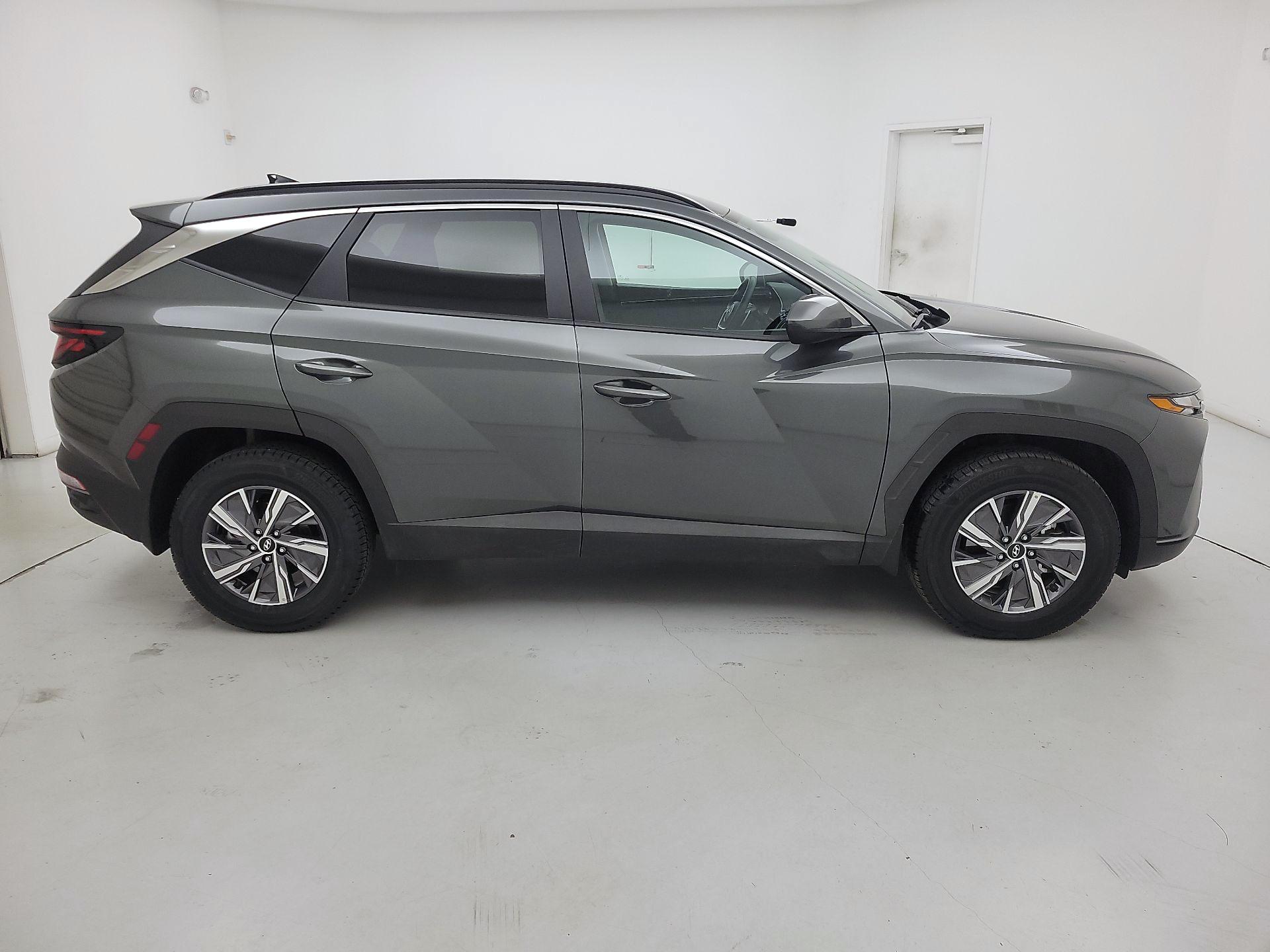 Thumbnail: 2024 Hyundai Tucson - 4