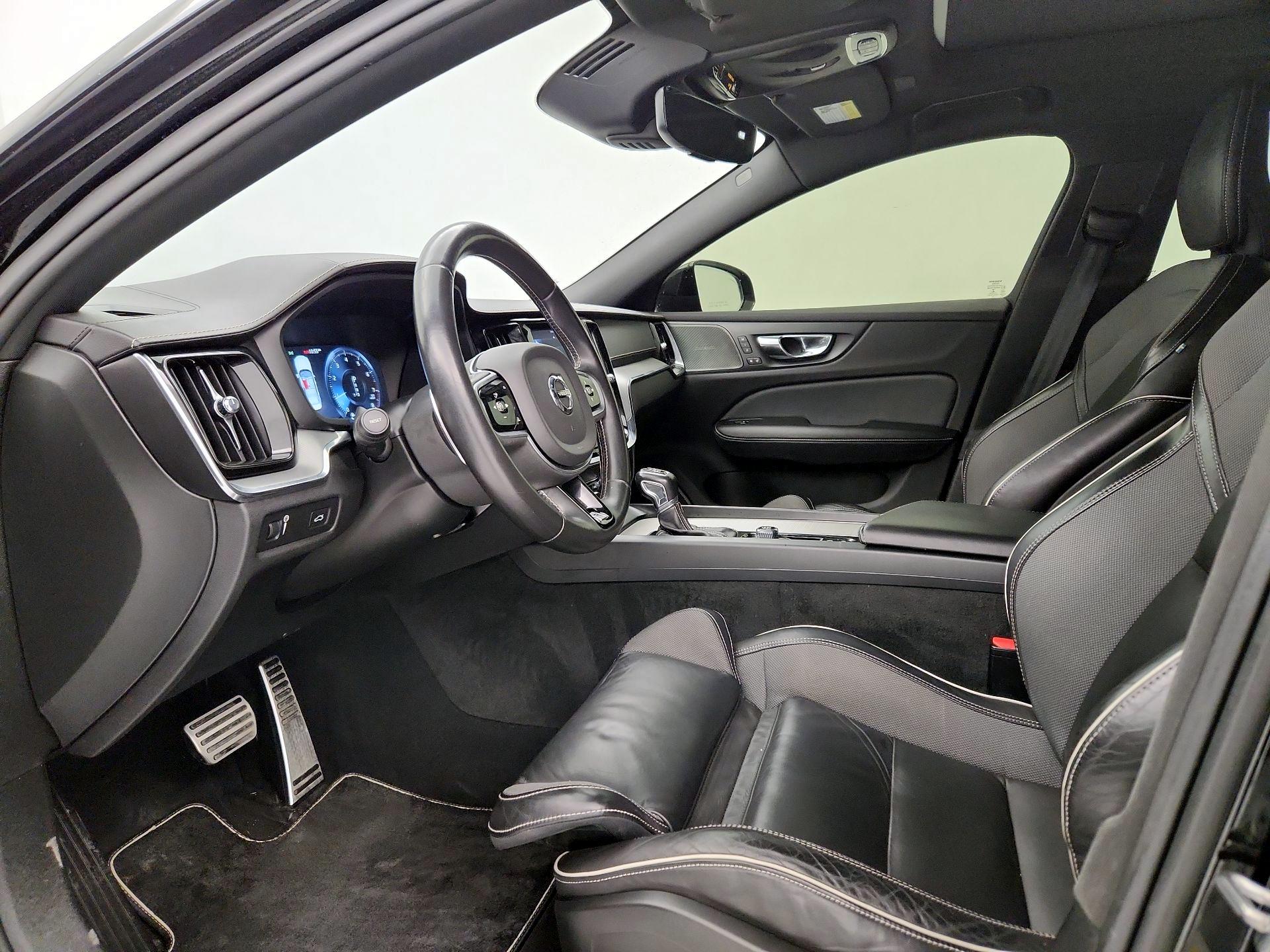 Thumbnail: 2020 Volvo S60 - 11