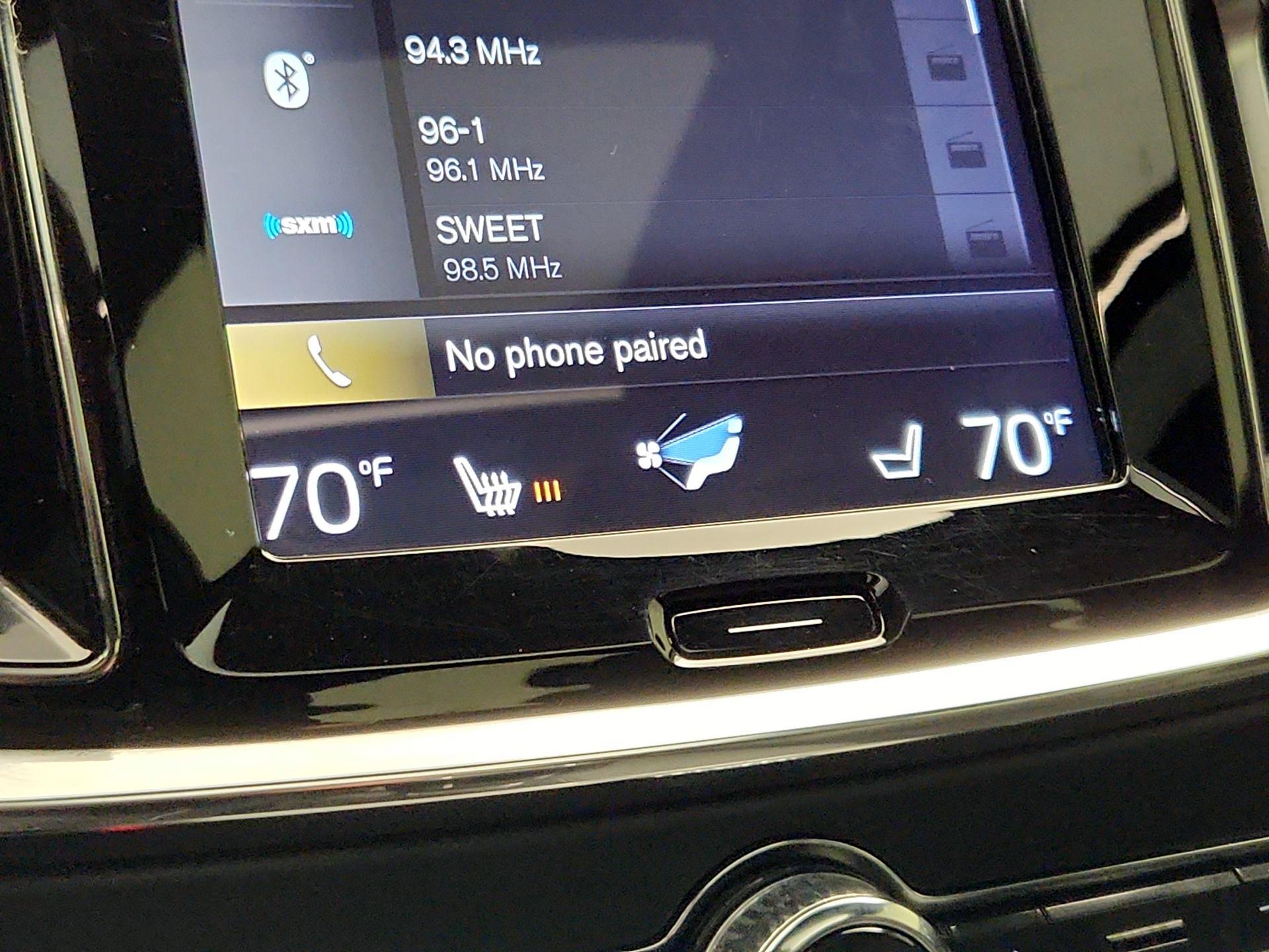 Thumbnail: 2020 Volvo S60 - 17