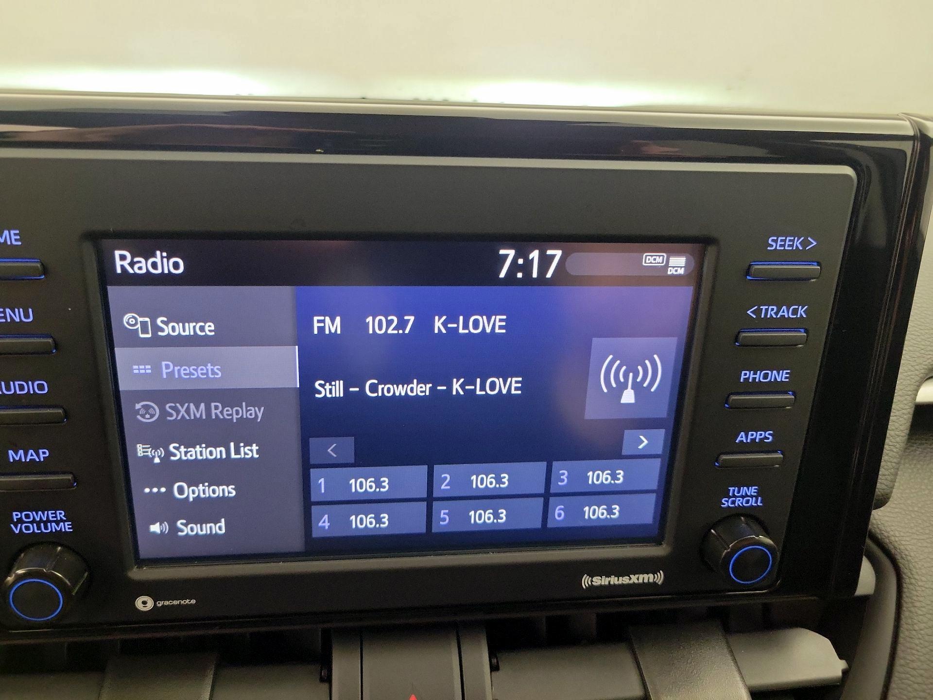 Thumbnail: 2020 Toyota RAV4 - 15