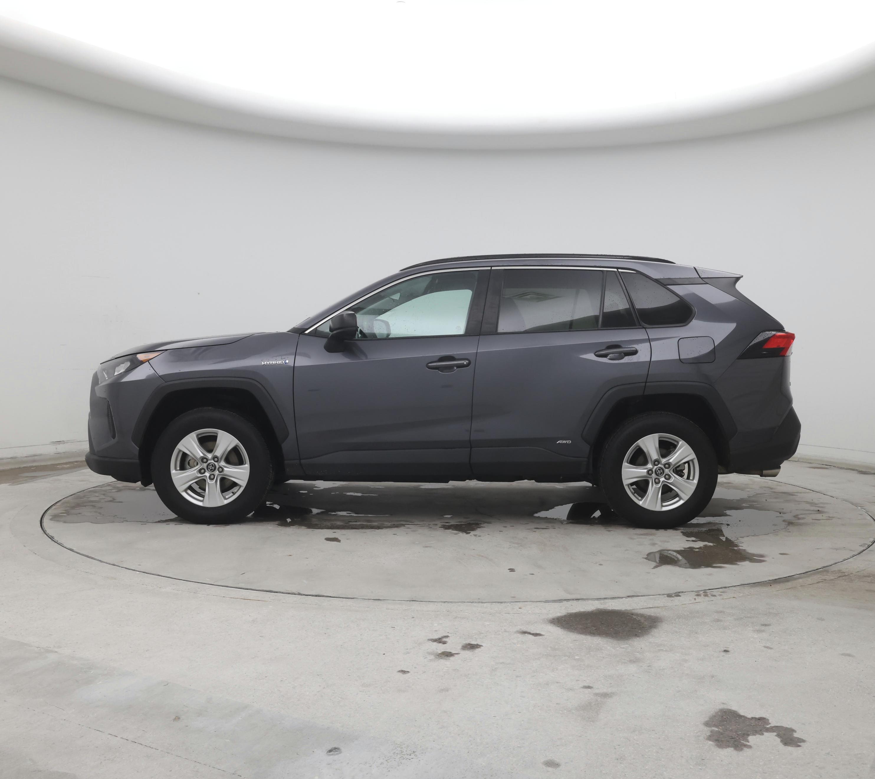 Thumbnail: 2020 Toyota RAV4 - 3