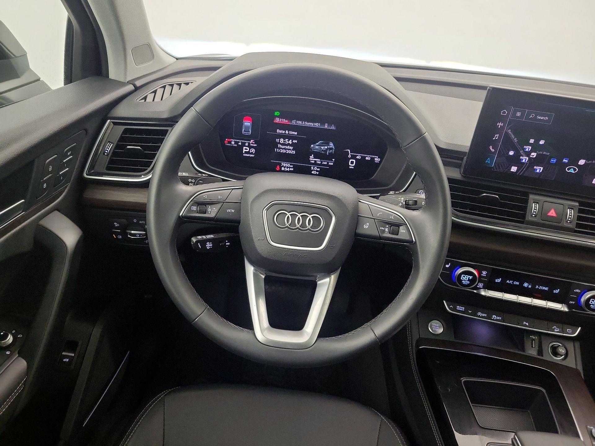 Thumbnail: 2023 Audi Q5 - 10