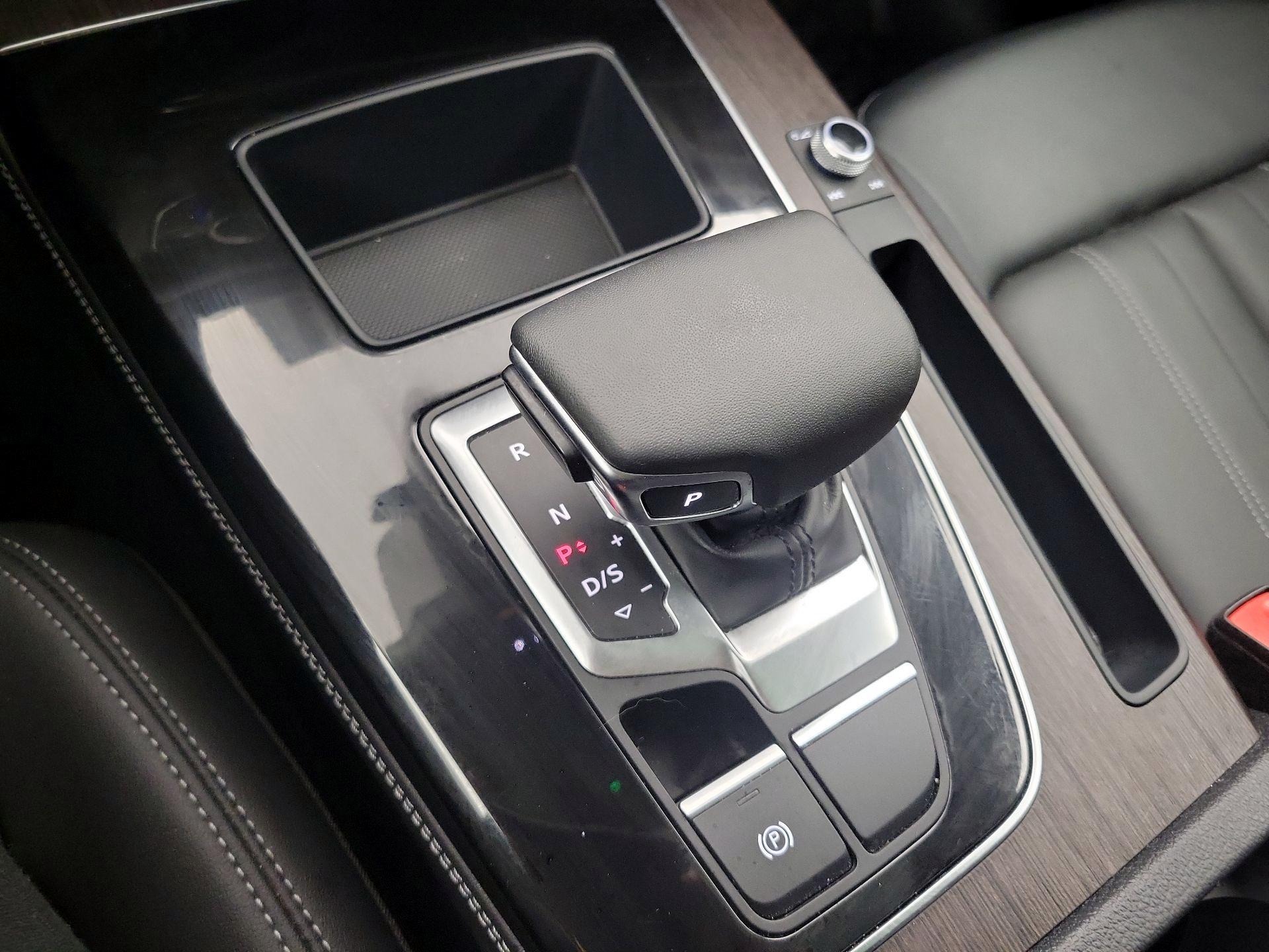 Thumbnail: 2023 Audi Q5 - 18