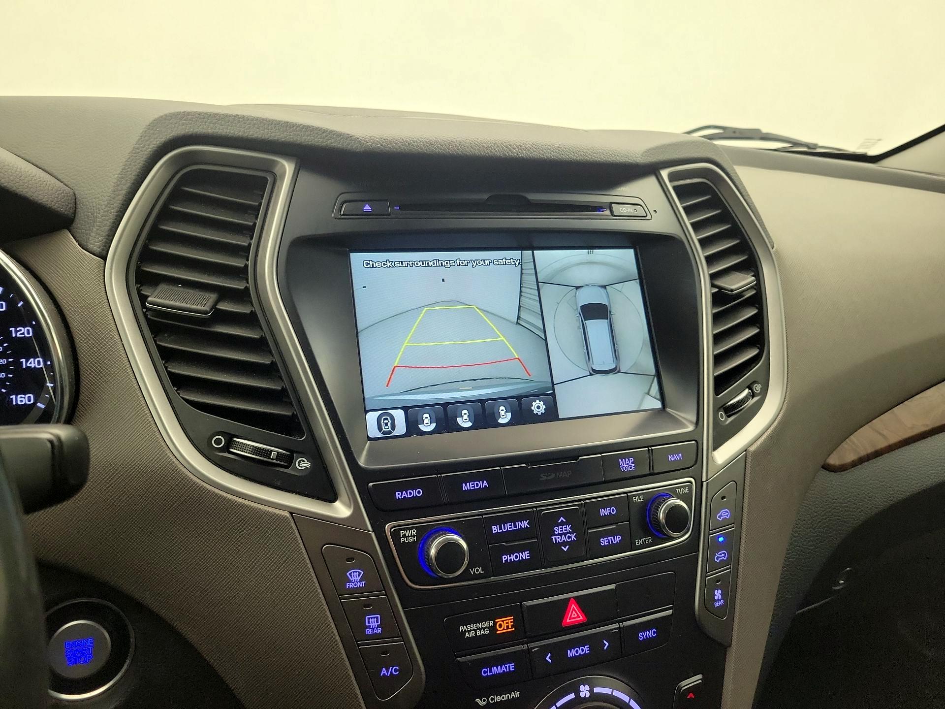 Thumbnail: 2017 Hyundai Santa Fe - 15