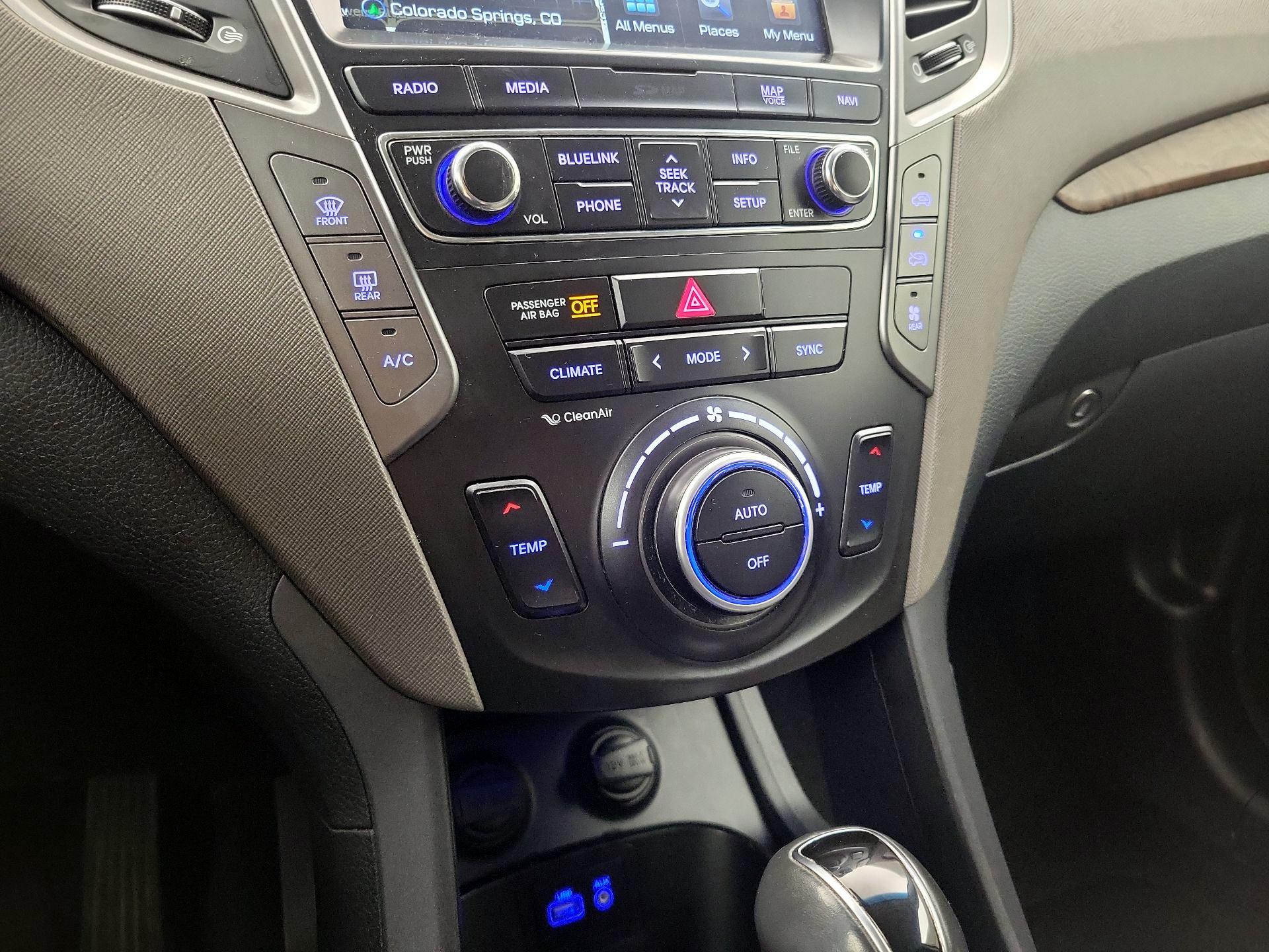 Thumbnail: 2017 Hyundai Santa Fe - 17