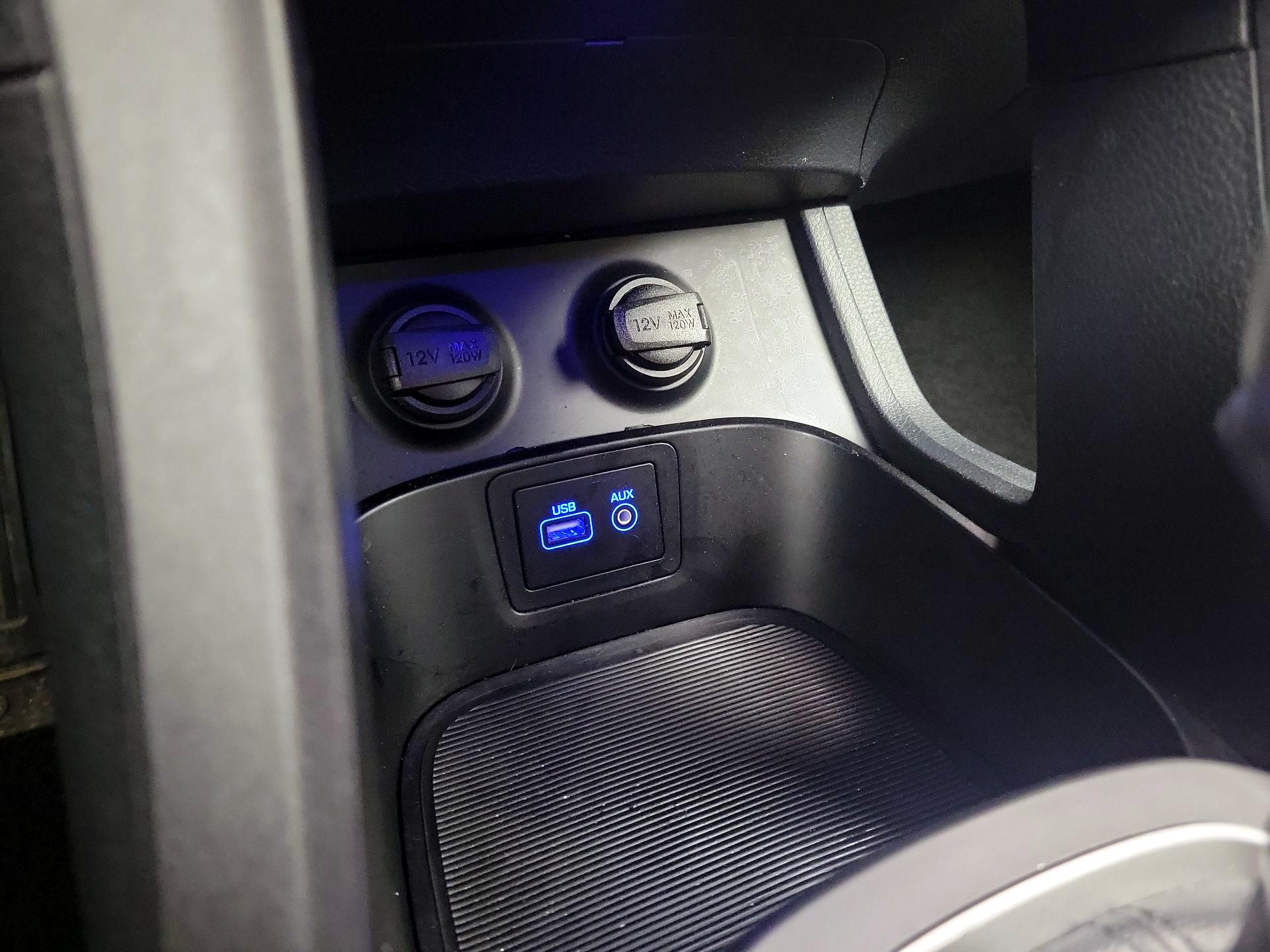 Thumbnail: 2017 Hyundai Santa Fe - 19