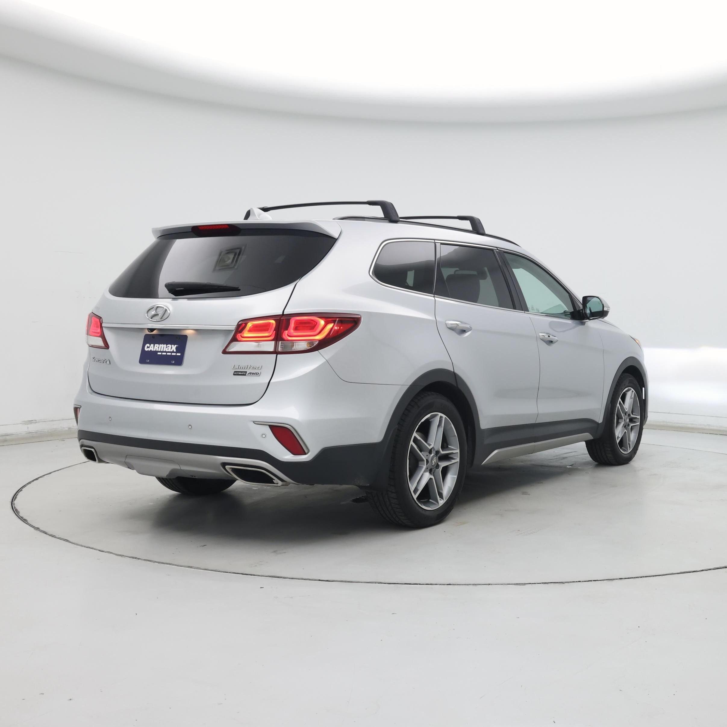 Thumbnail: 2017 Hyundai Santa Fe - 8