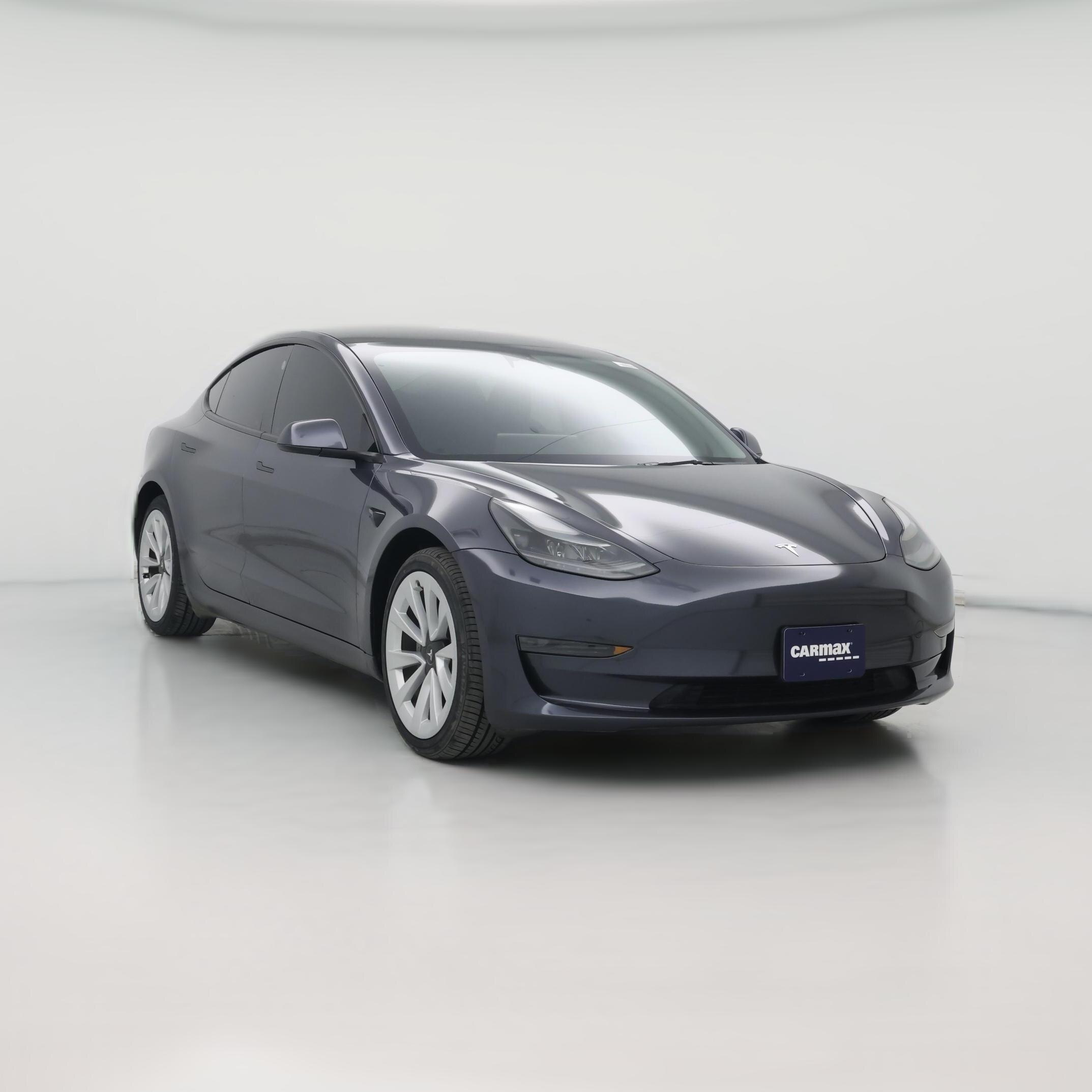 Thumbnail: 2023 Tesla Model 3 - 1