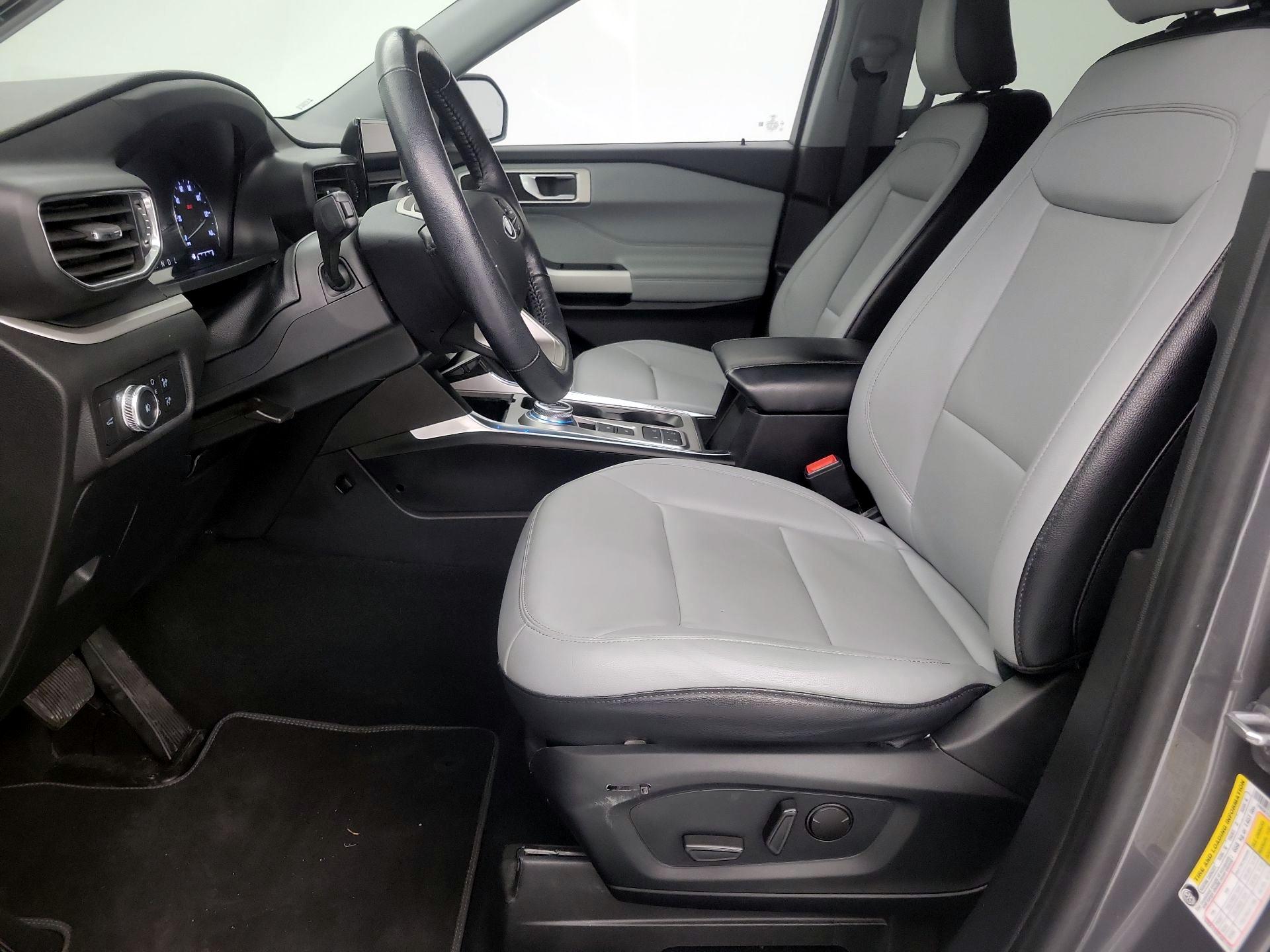 Thumbnail: 2021 Ford Explorer - 11