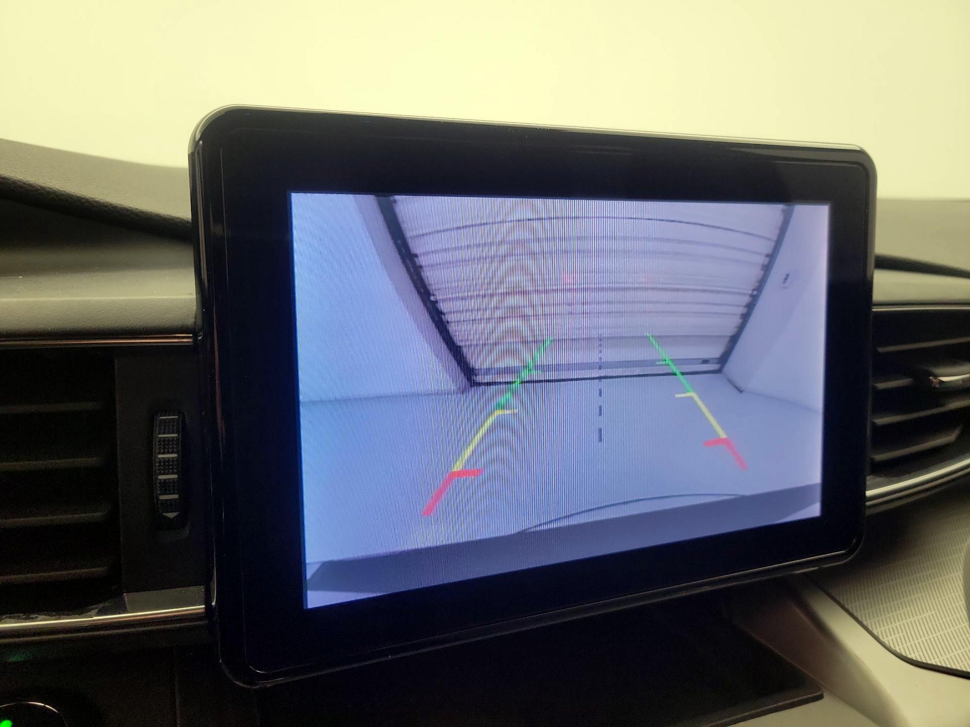 Thumbnail: 2021 Ford Explorer - 15