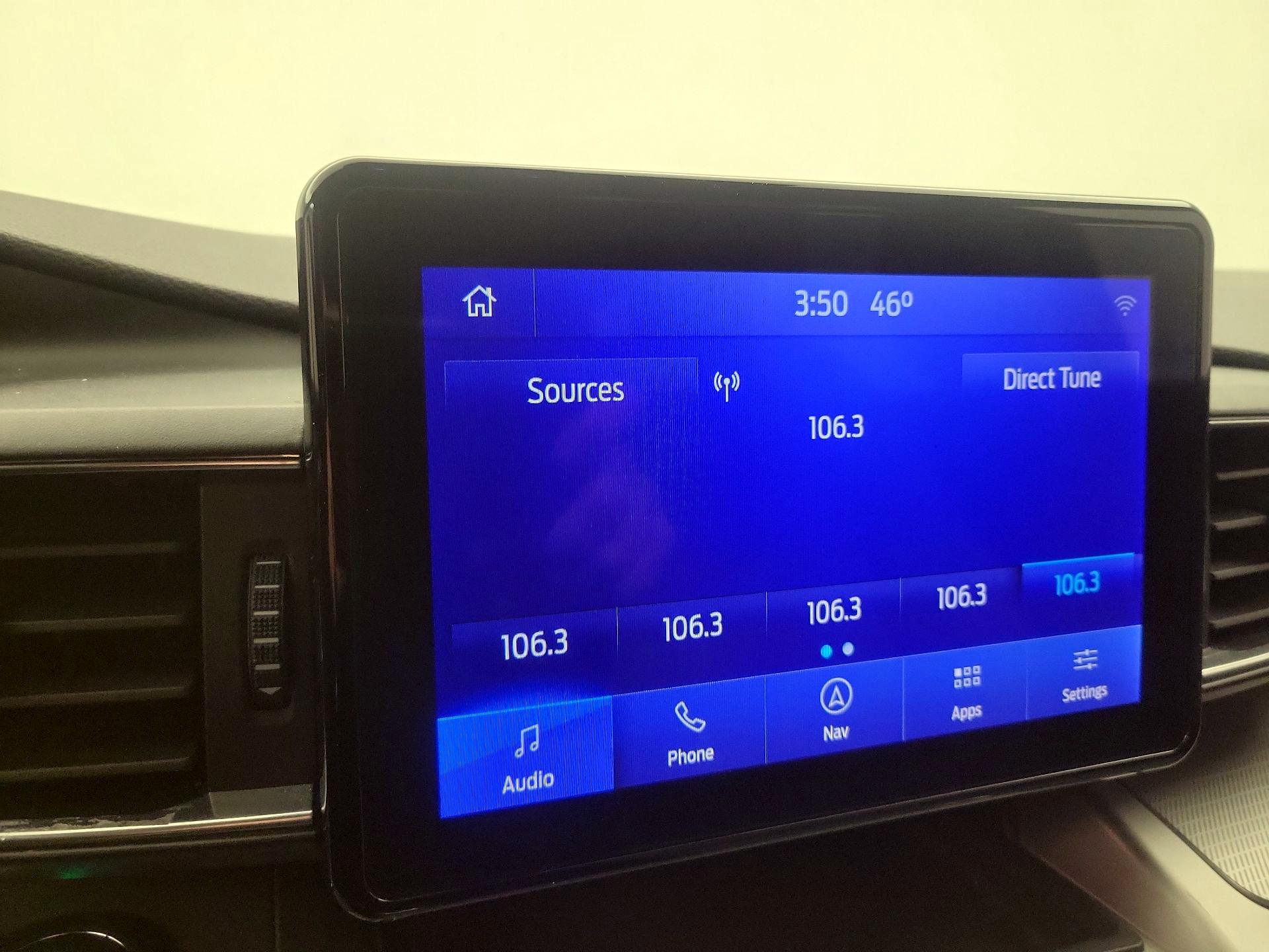 Thumbnail: 2021 Ford Explorer - 16