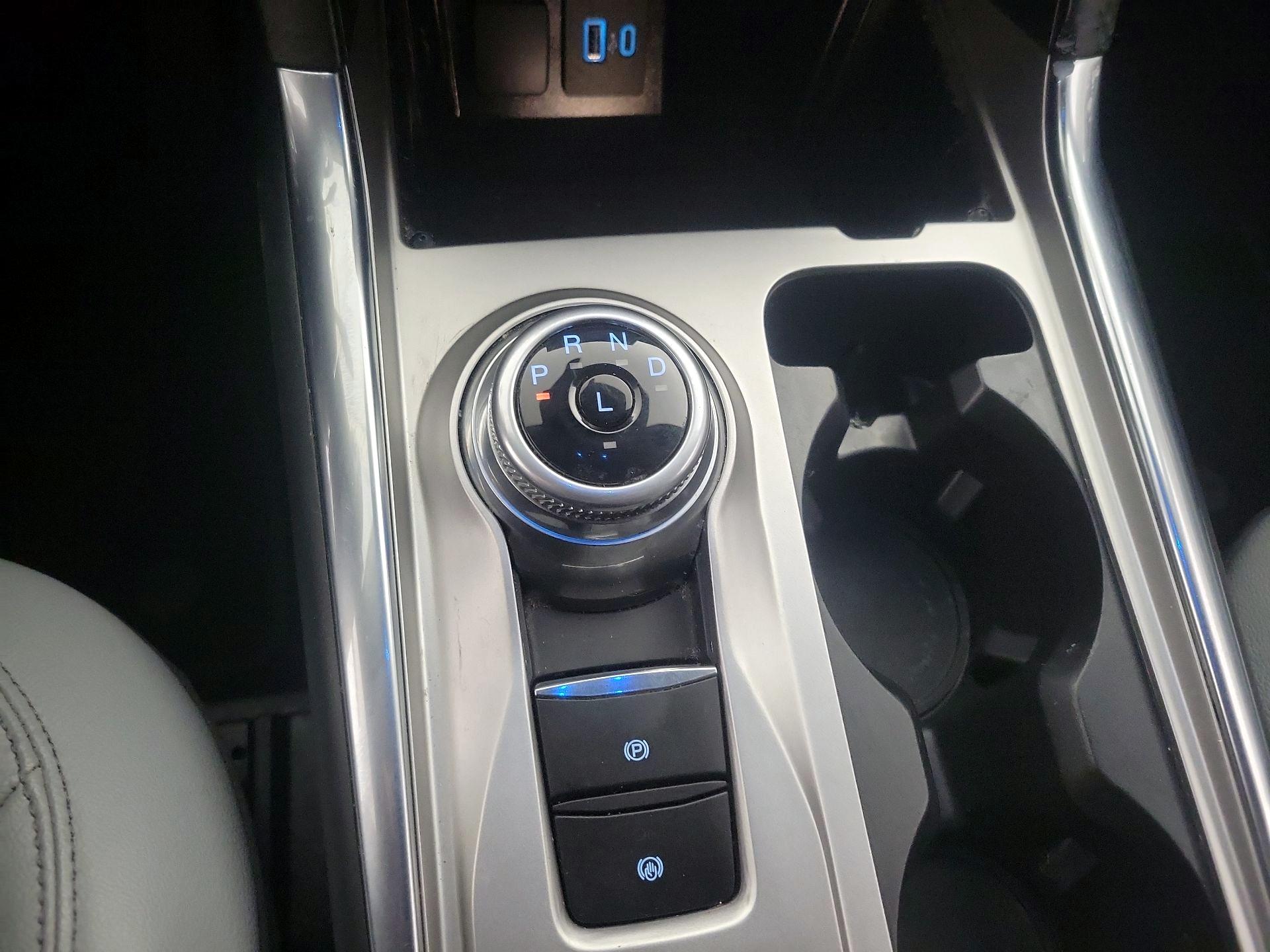 Thumbnail: 2021 Ford Explorer - 18