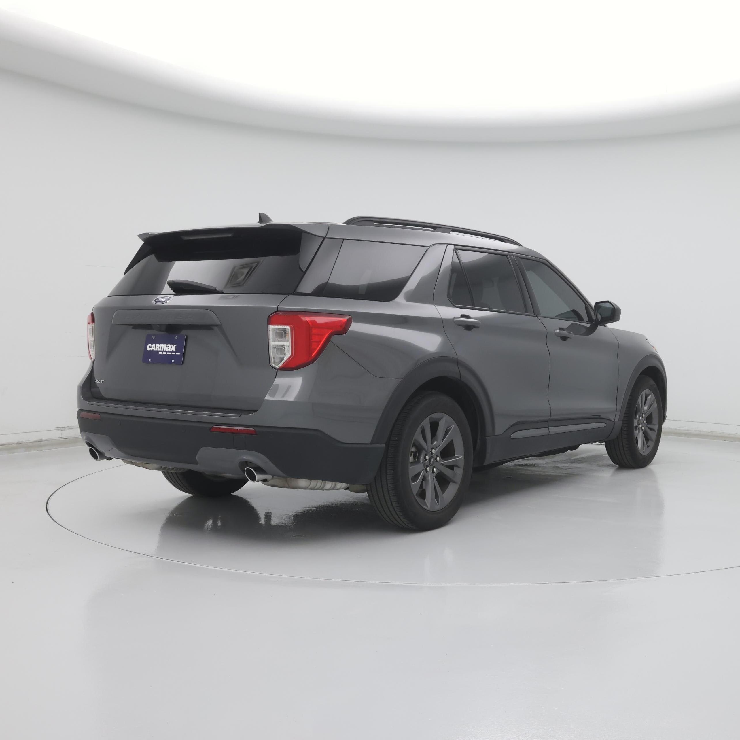 Thumbnail: 2021 Ford Explorer - 8