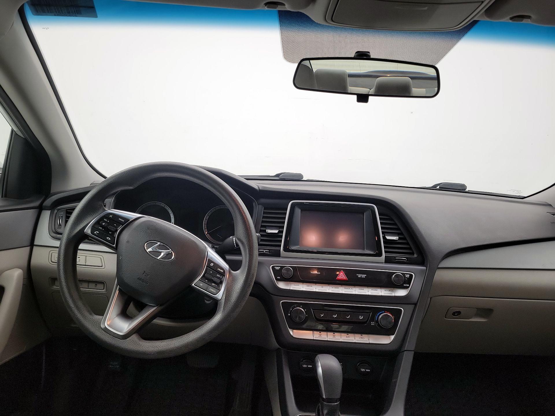 Thumbnail: 2018 Hyundai Sonata - 9