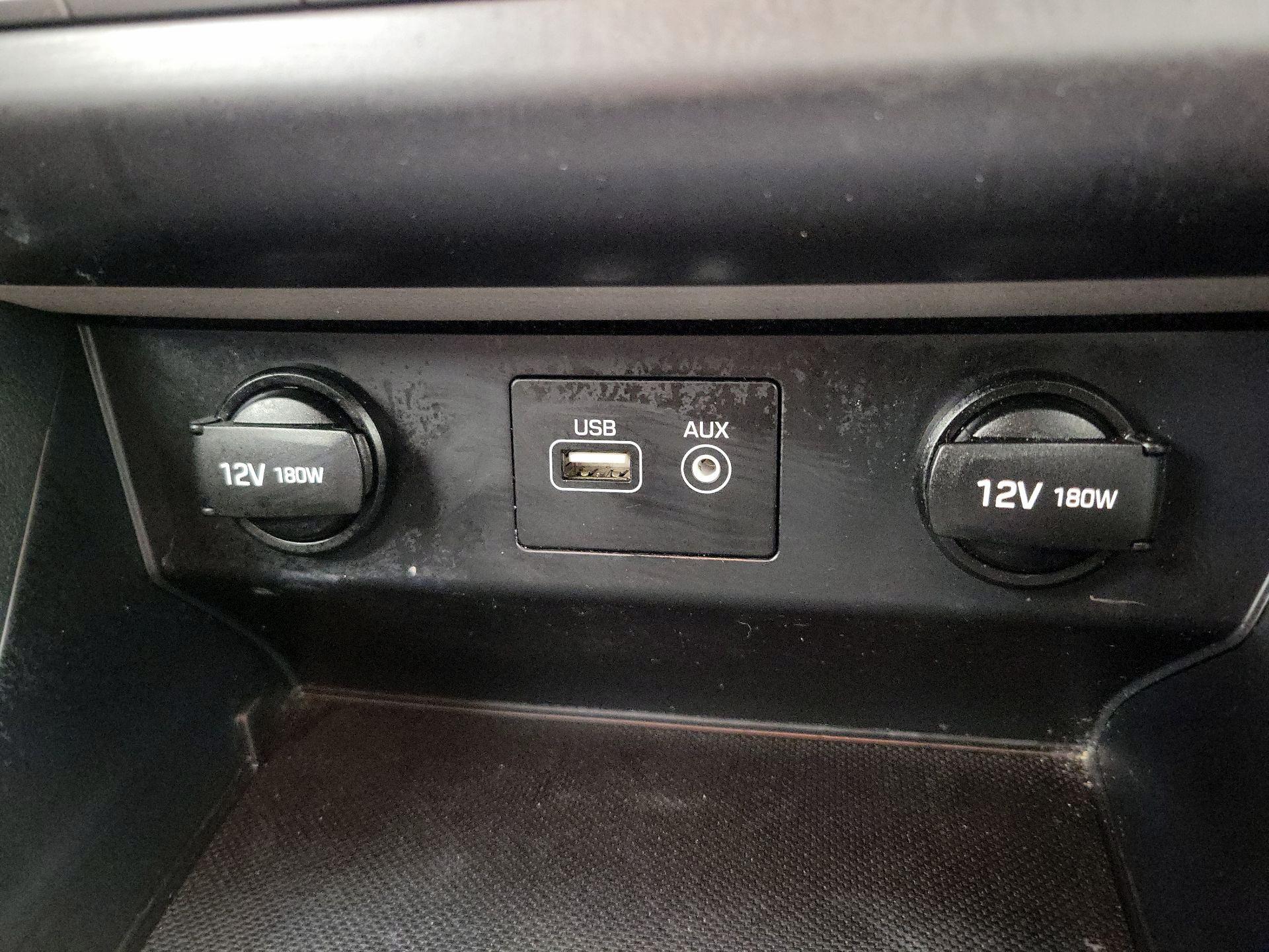 Thumbnail: 2018 Hyundai Sonata - 18