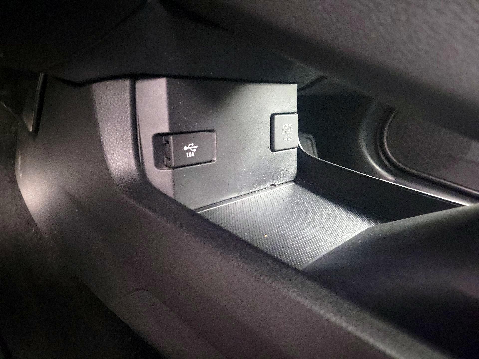 Thumbnail: 2018 Honda Civic - 18