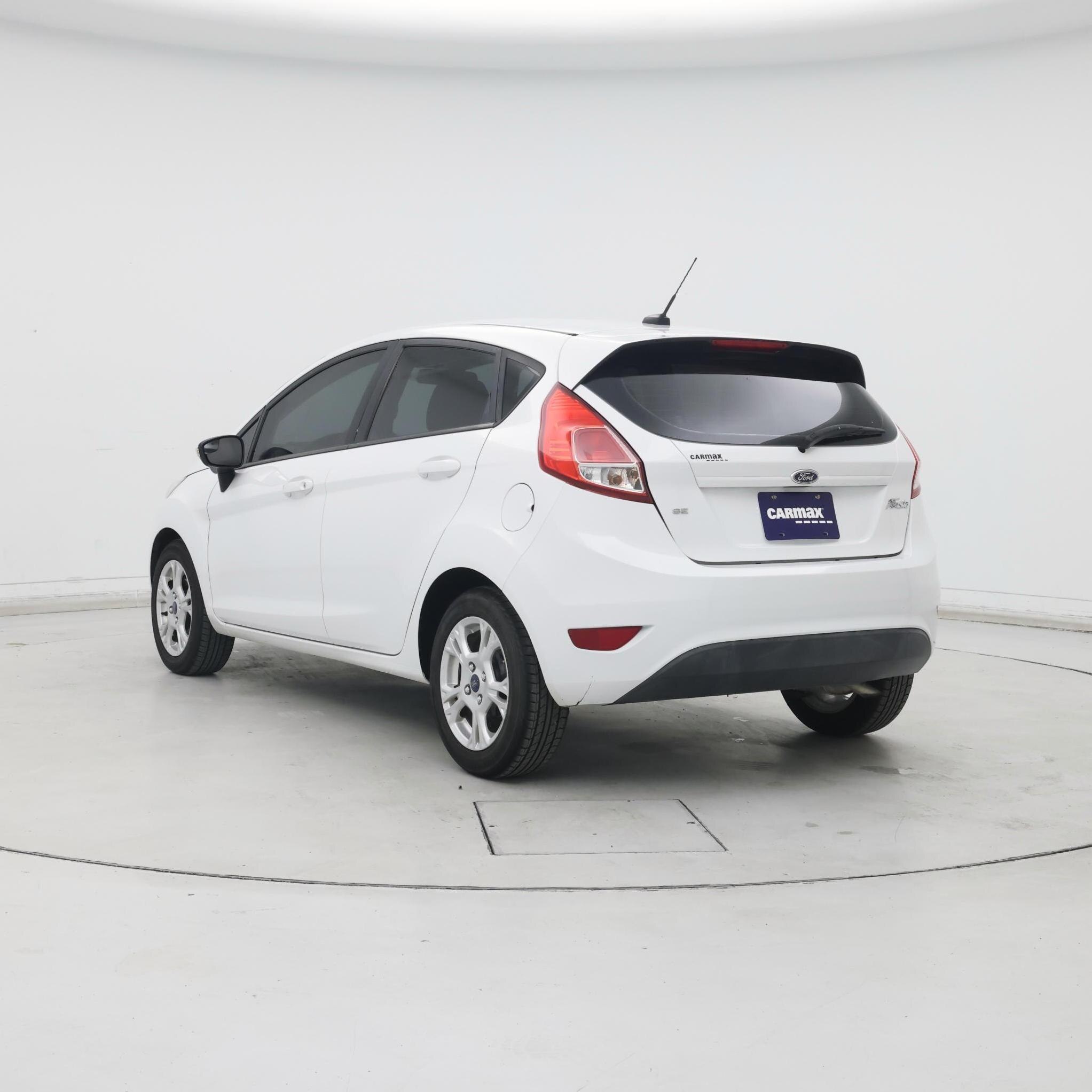 Thumbnail: 2015 Ford Fiesta - 2