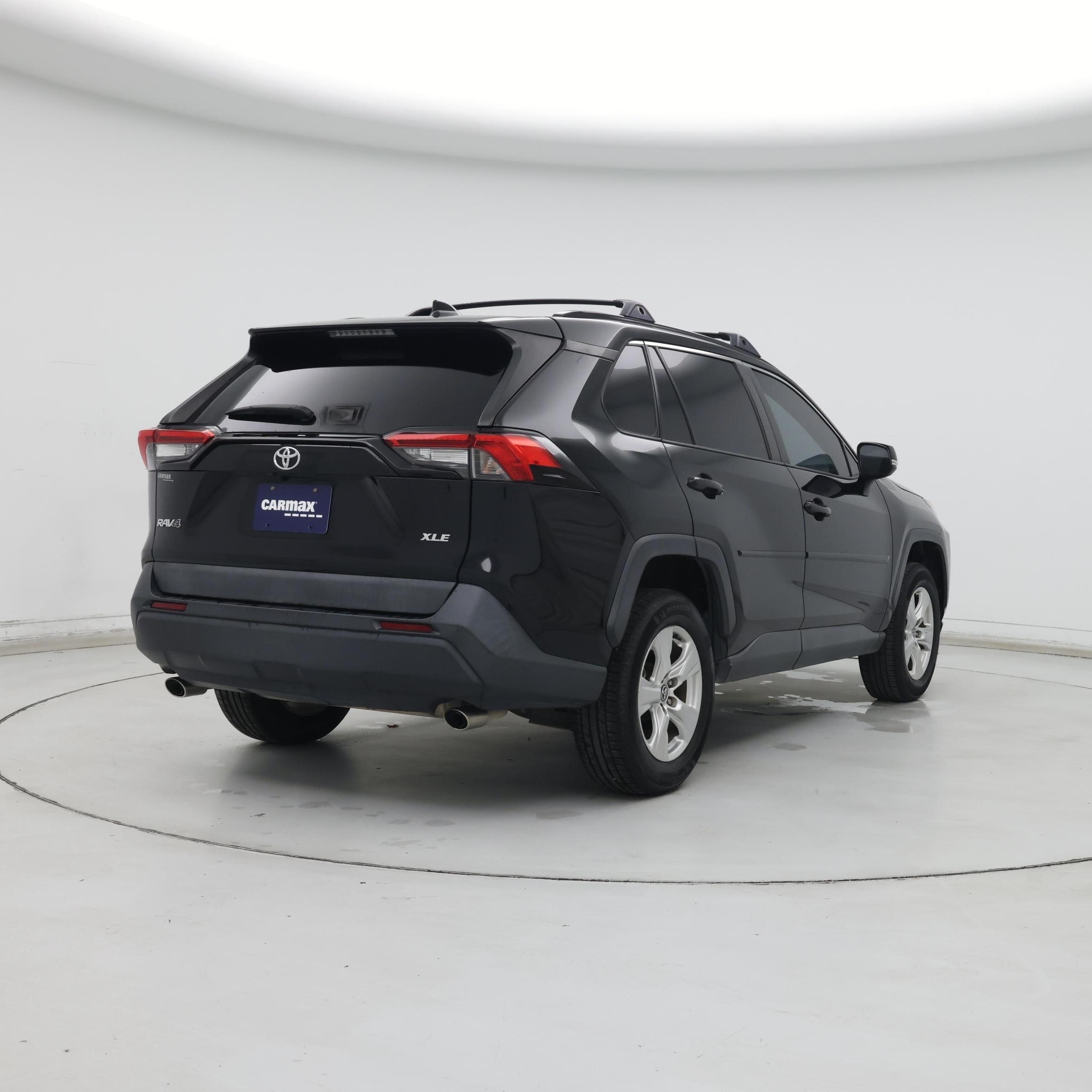 Thumbnail: 2020 Toyota RAV4 - 8