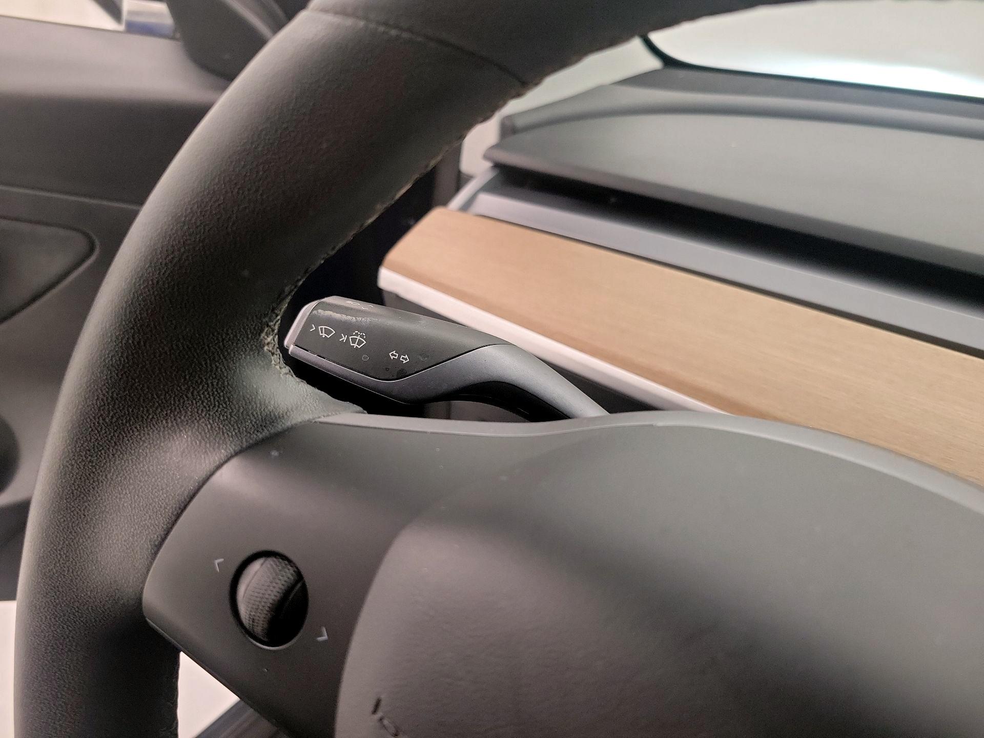 Thumbnail: 2020 Tesla Model 3 - 13