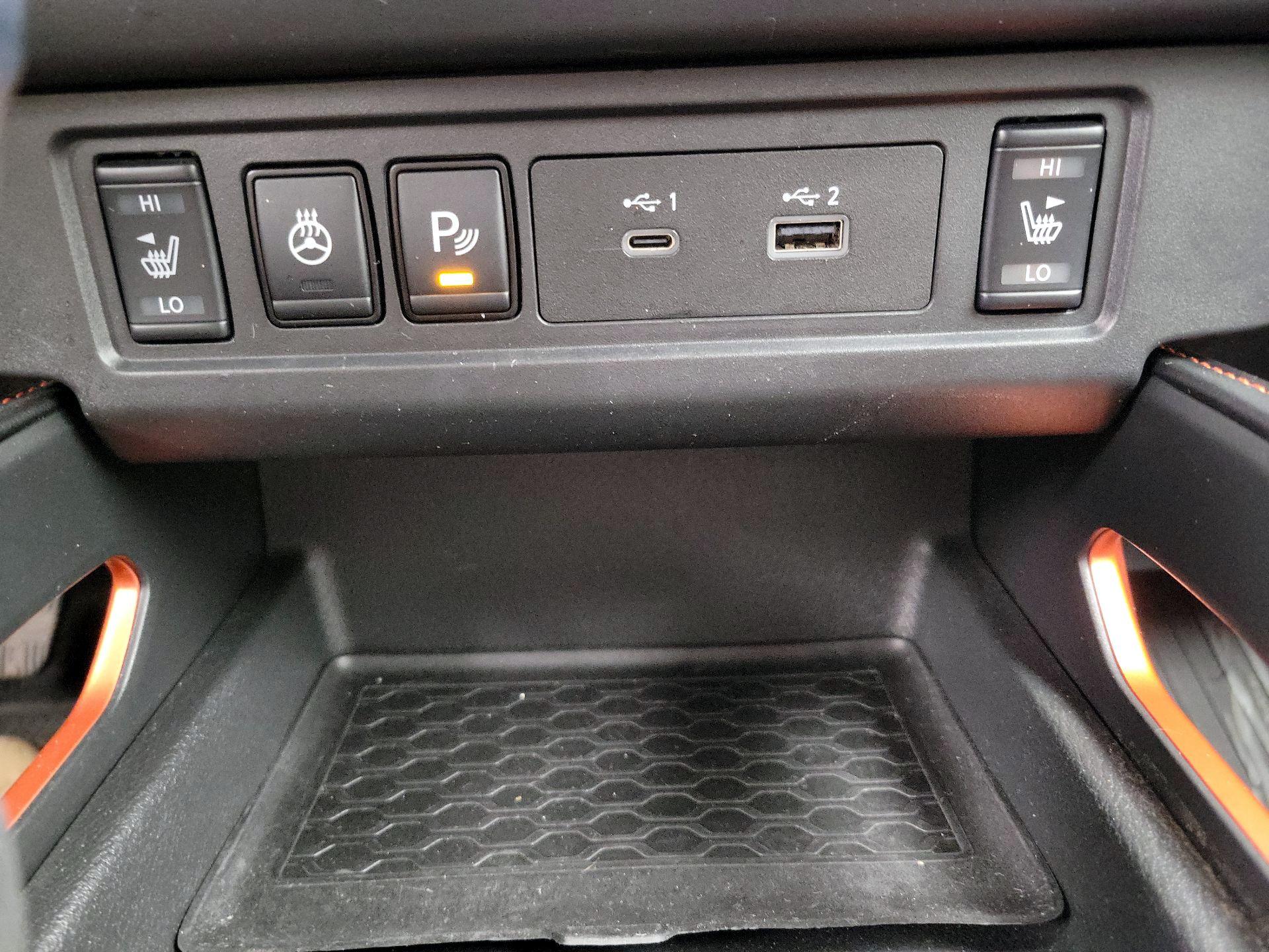 Thumbnail: 2023 Nissan Frontier - 18