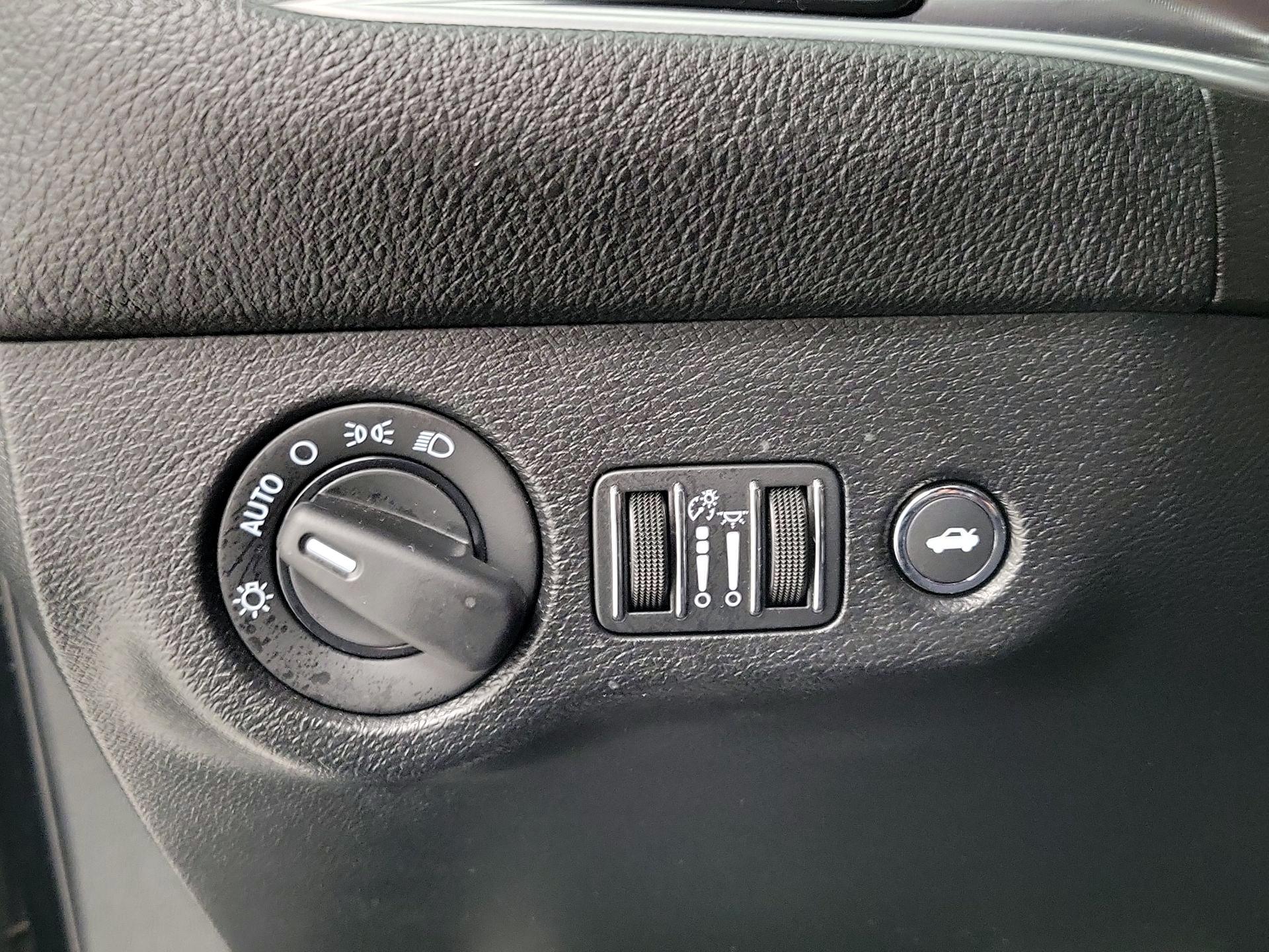 Thumbnail: 2021 Dodge Challenger - 13