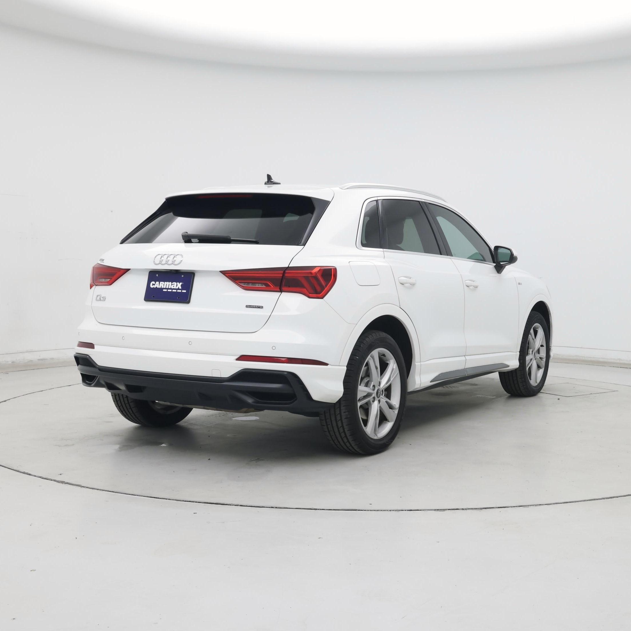 Thumbnail: 2021 Audi Q3 - 8