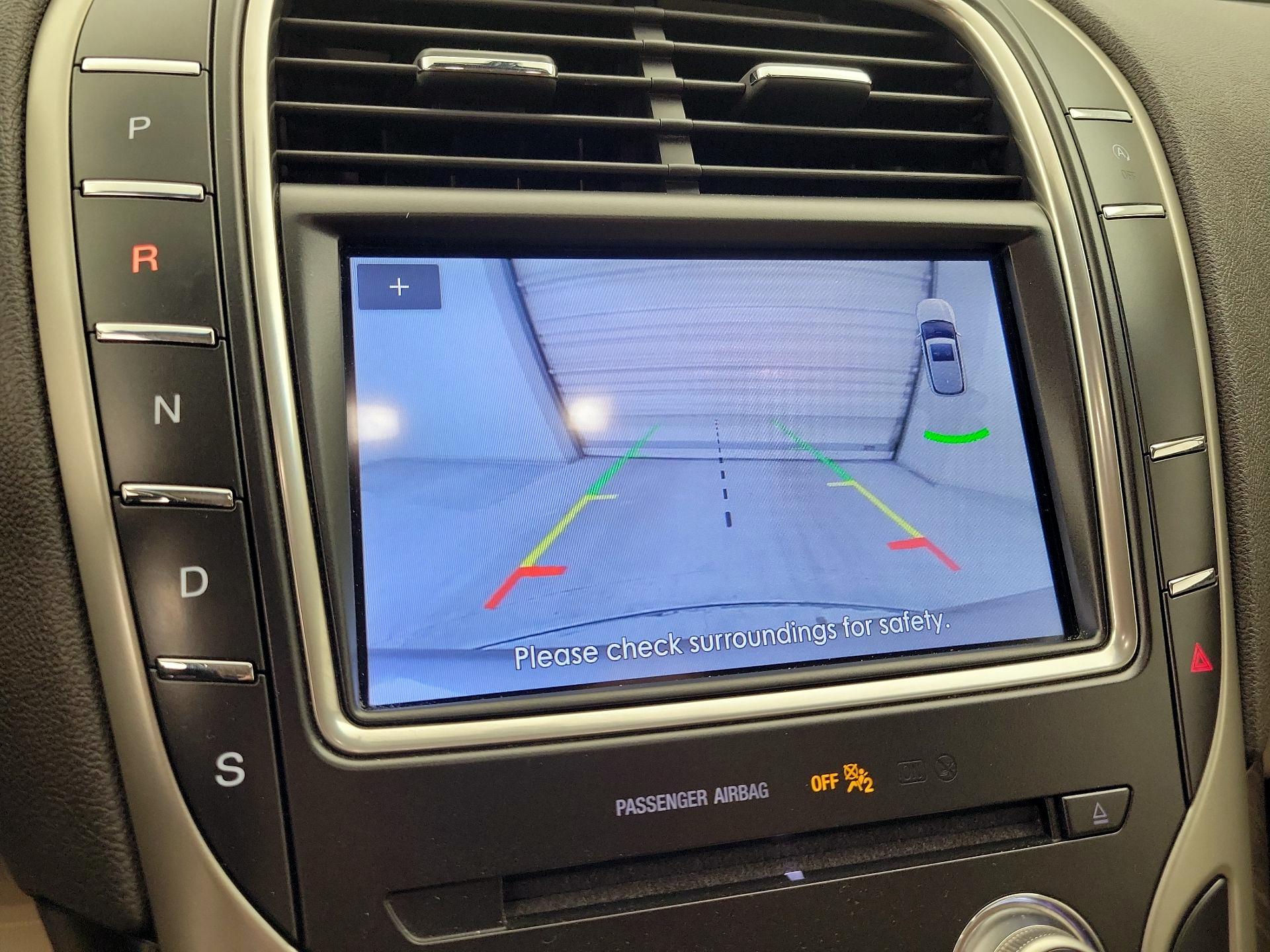 Thumbnail: 2019 Lincoln Nautilus - 14