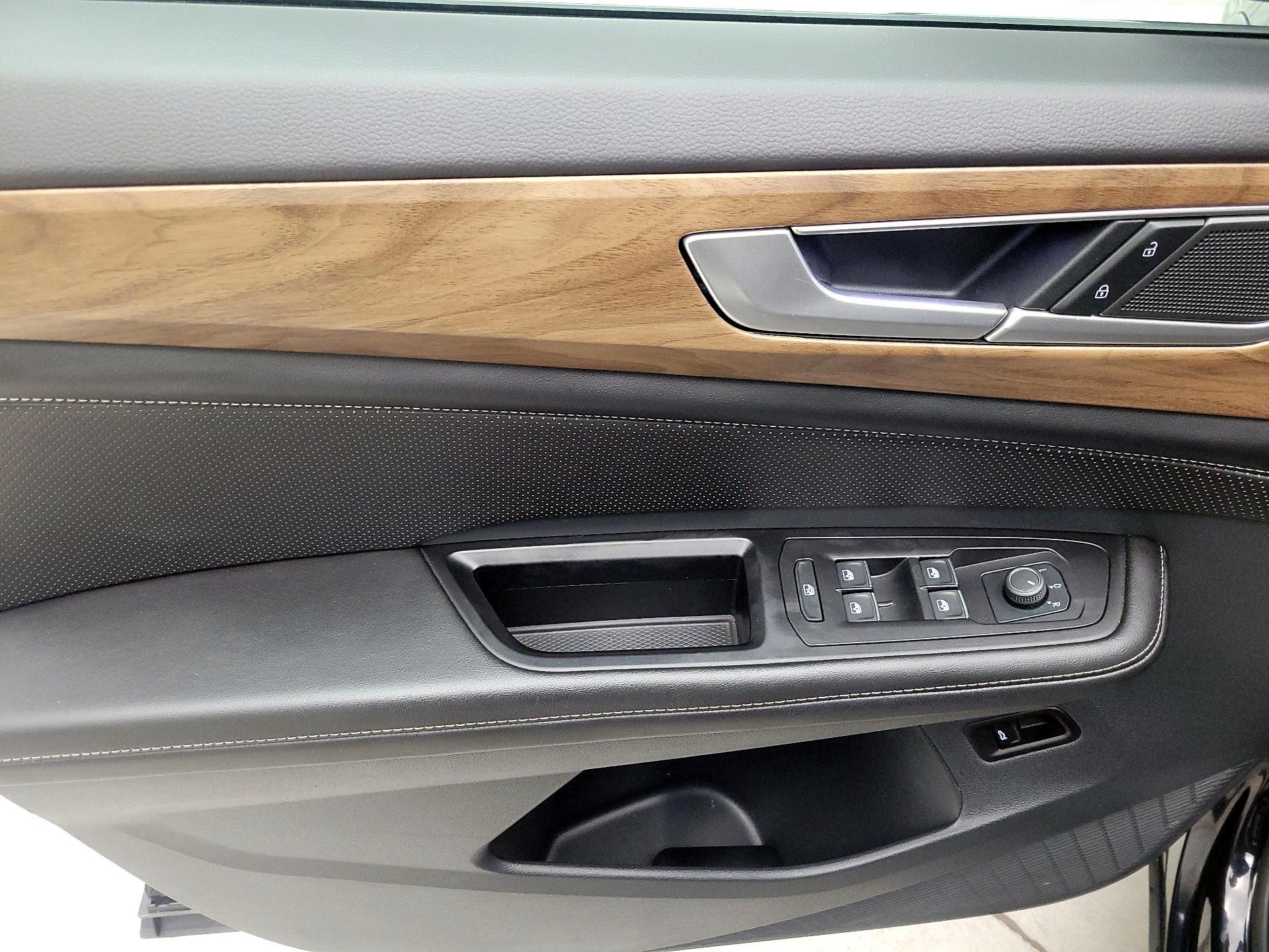 Thumbnail: 2024 Volkswagen Atlas - 12