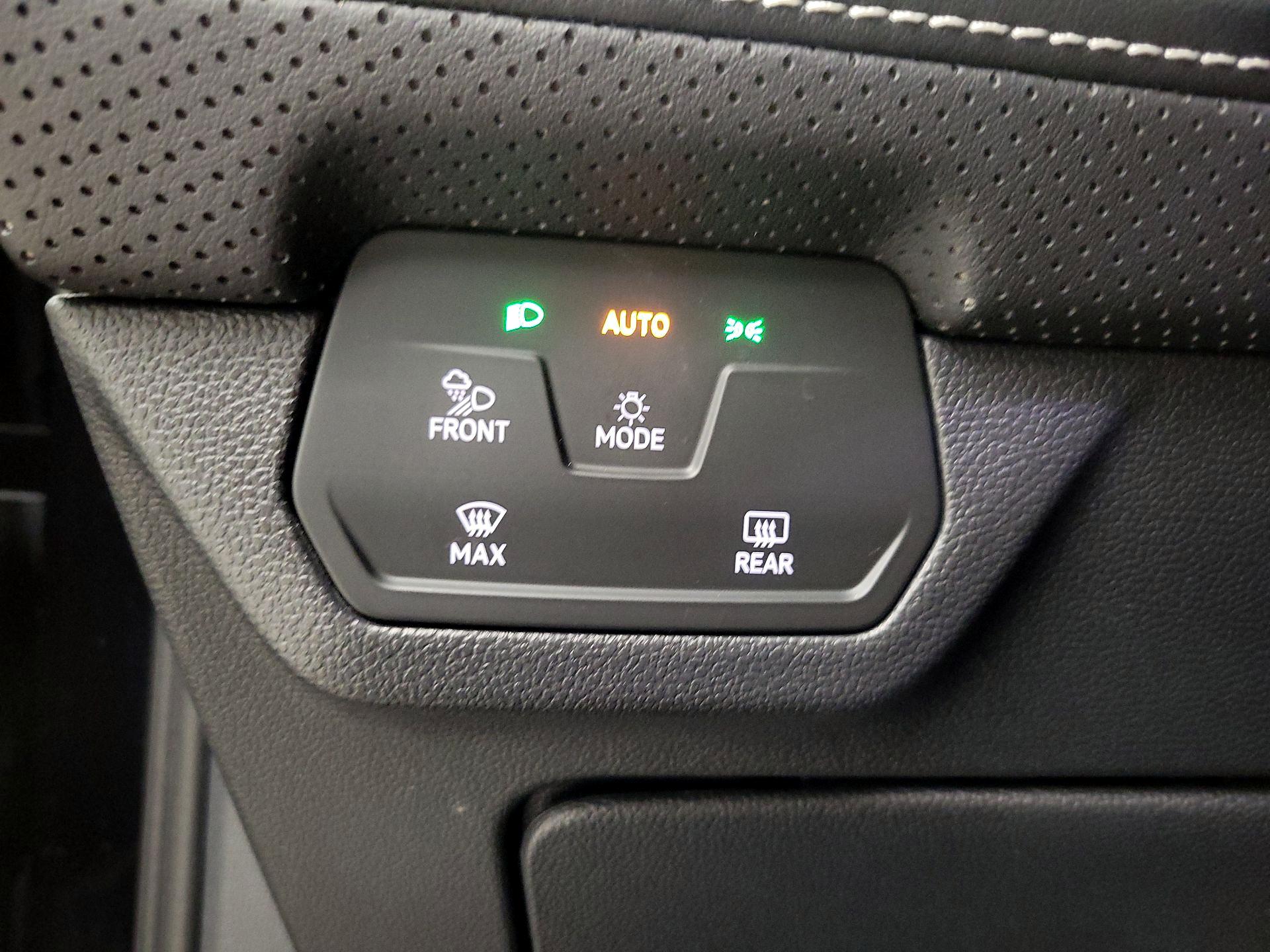 Thumbnail: 2024 Volkswagen Atlas - 13