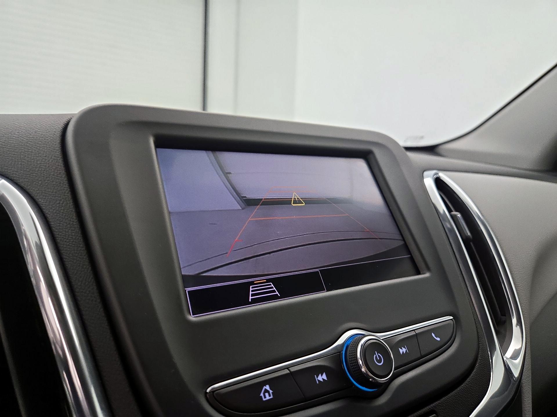 Thumbnail: 2023 Chevrolet Equinox - 14