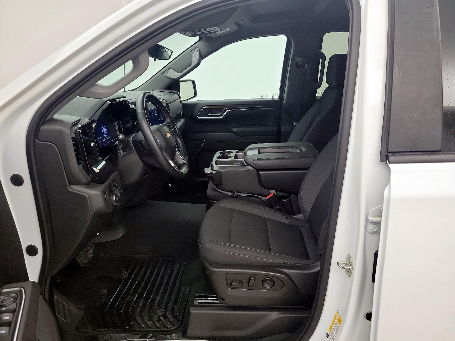 Thumbnail: 2023 Chevrolet Silverado 1500 - 11