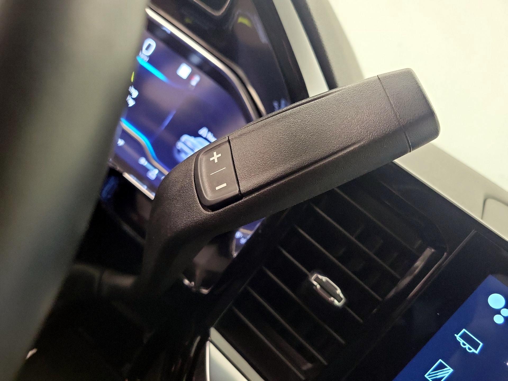 Thumbnail: 2023 Chevrolet Silverado 1500 - 17