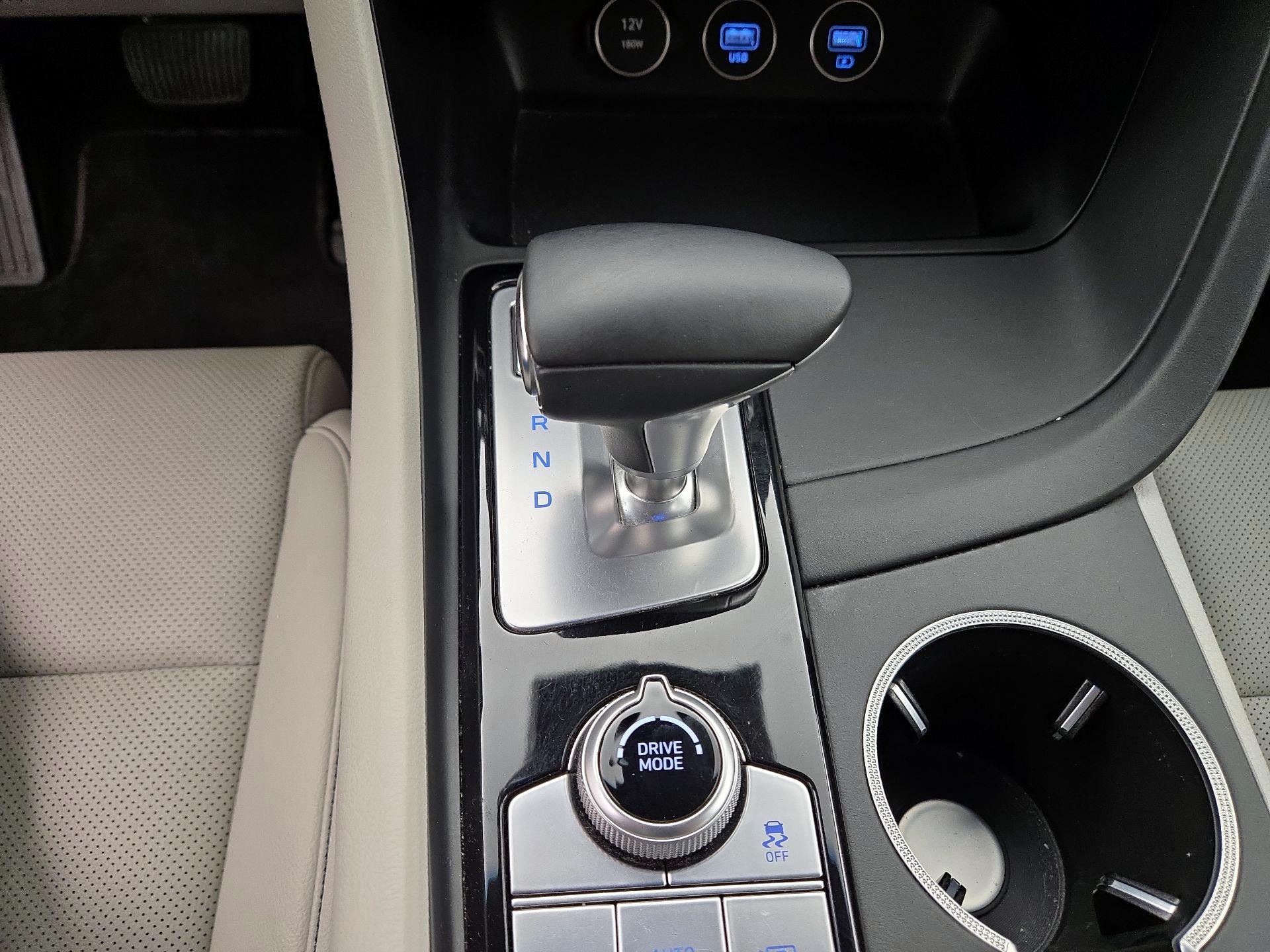 Thumbnail: 2023 Genesis G70 - 18