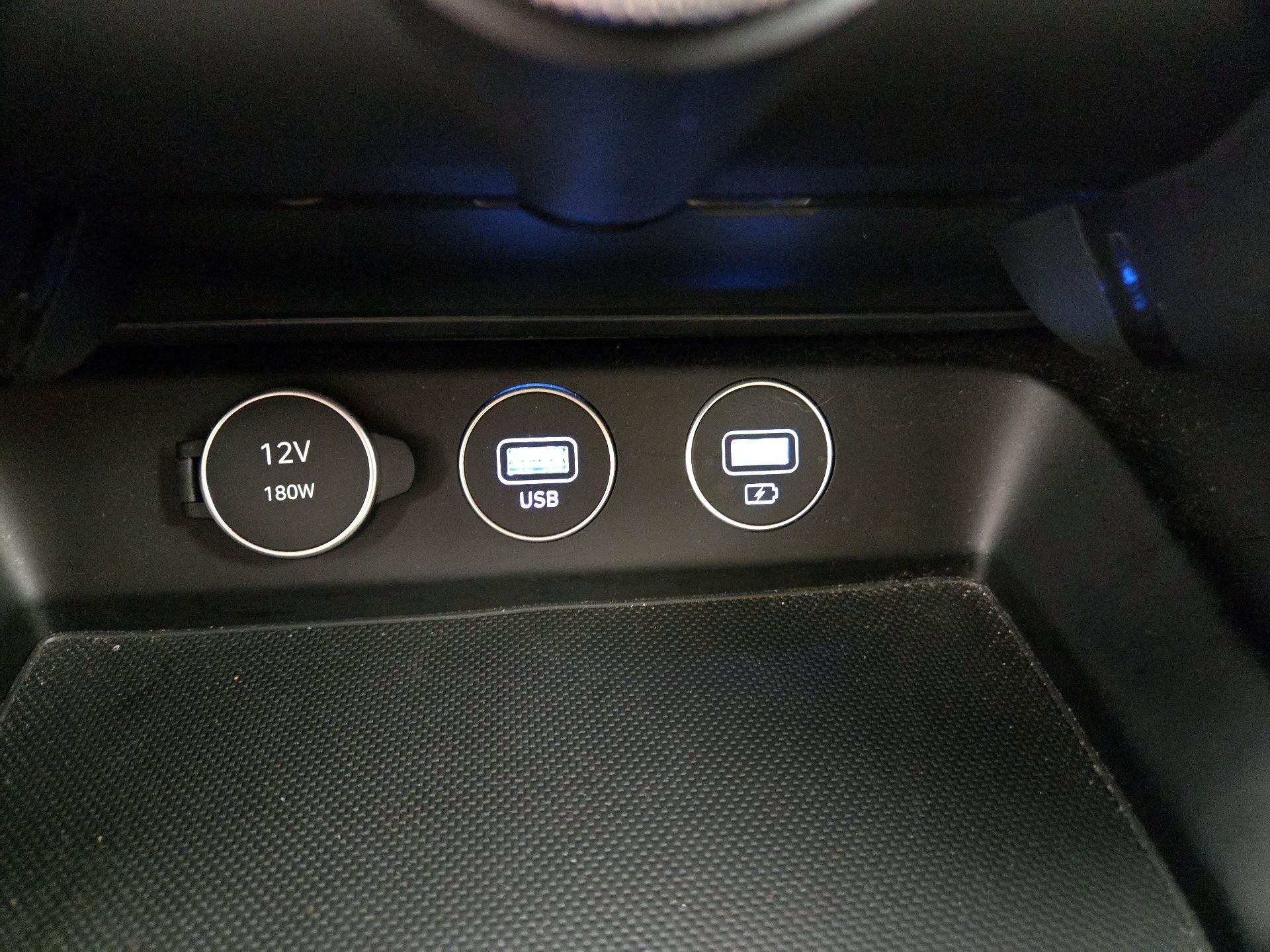 Thumbnail: 2023 Genesis G70 - 19