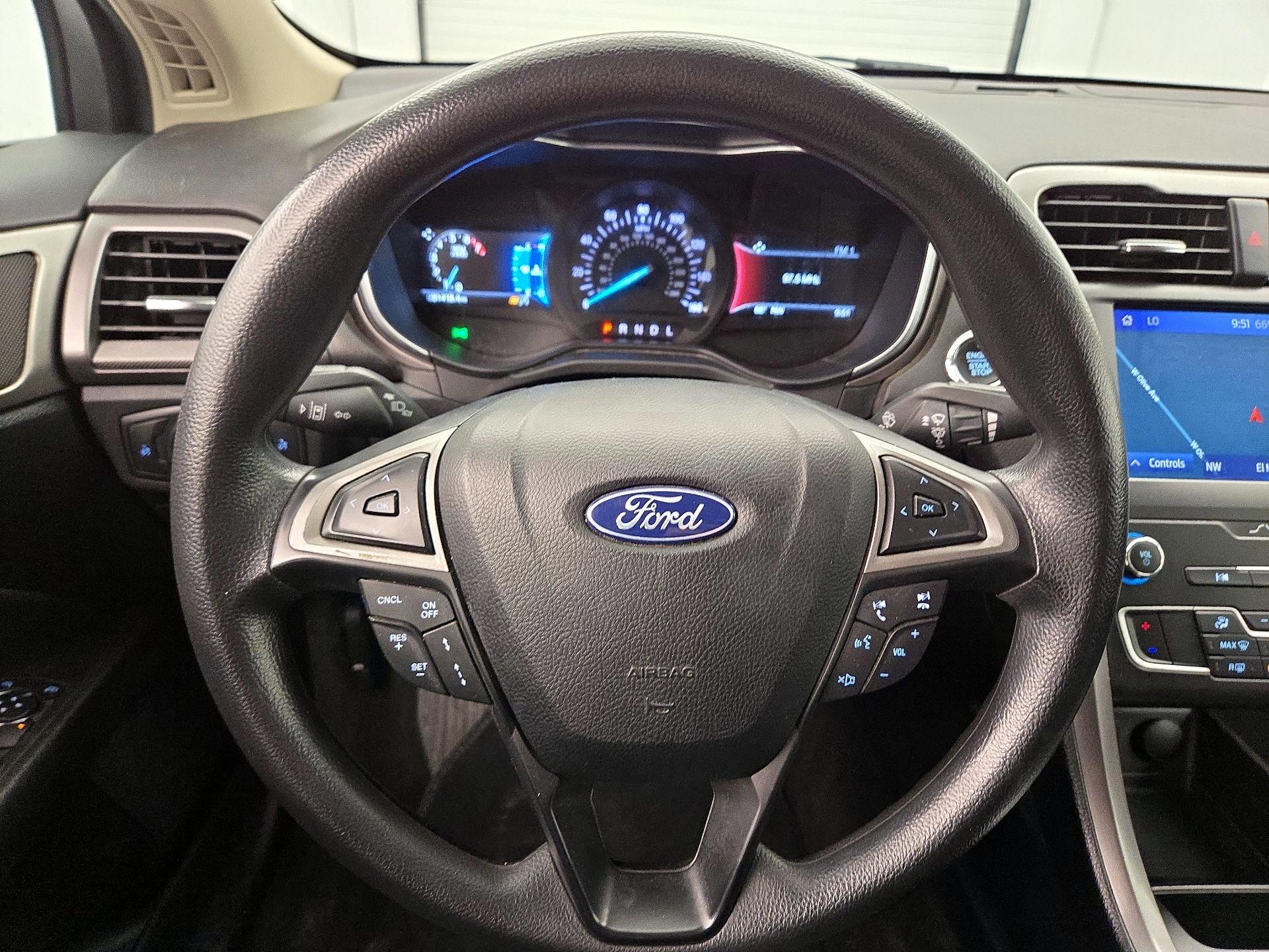 Thumbnail: 2020 Ford Fusion - 10