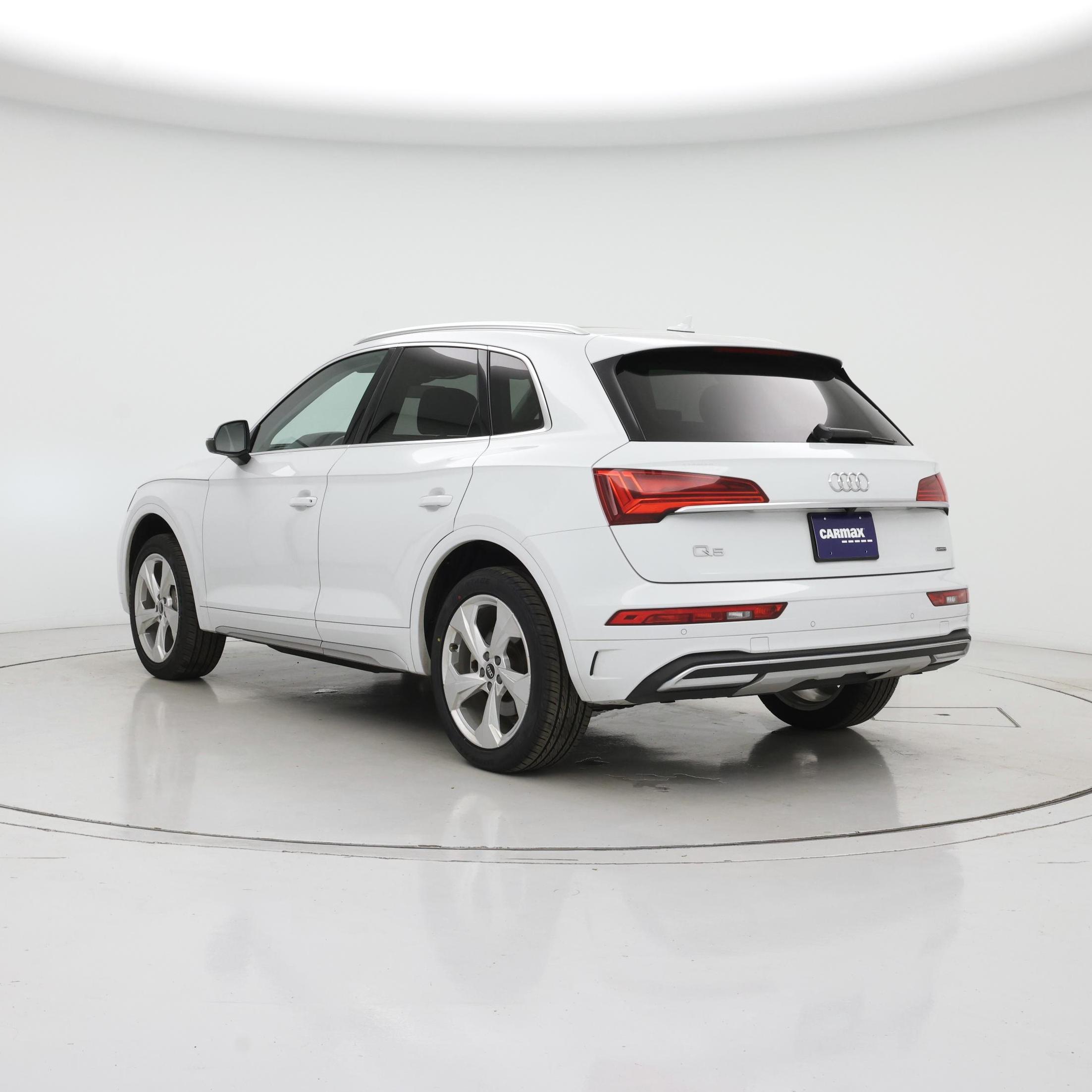 Thumbnail: 2021 Audi Q5 - 2