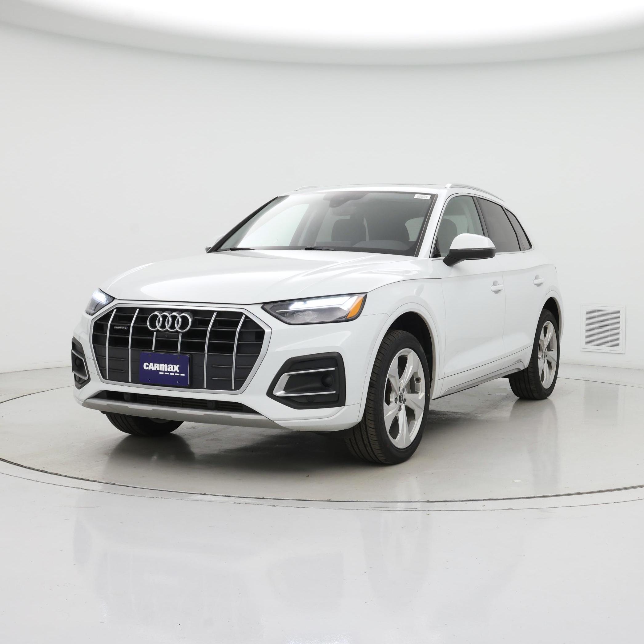 Thumbnail: 2021 Audi Q5 - 4
