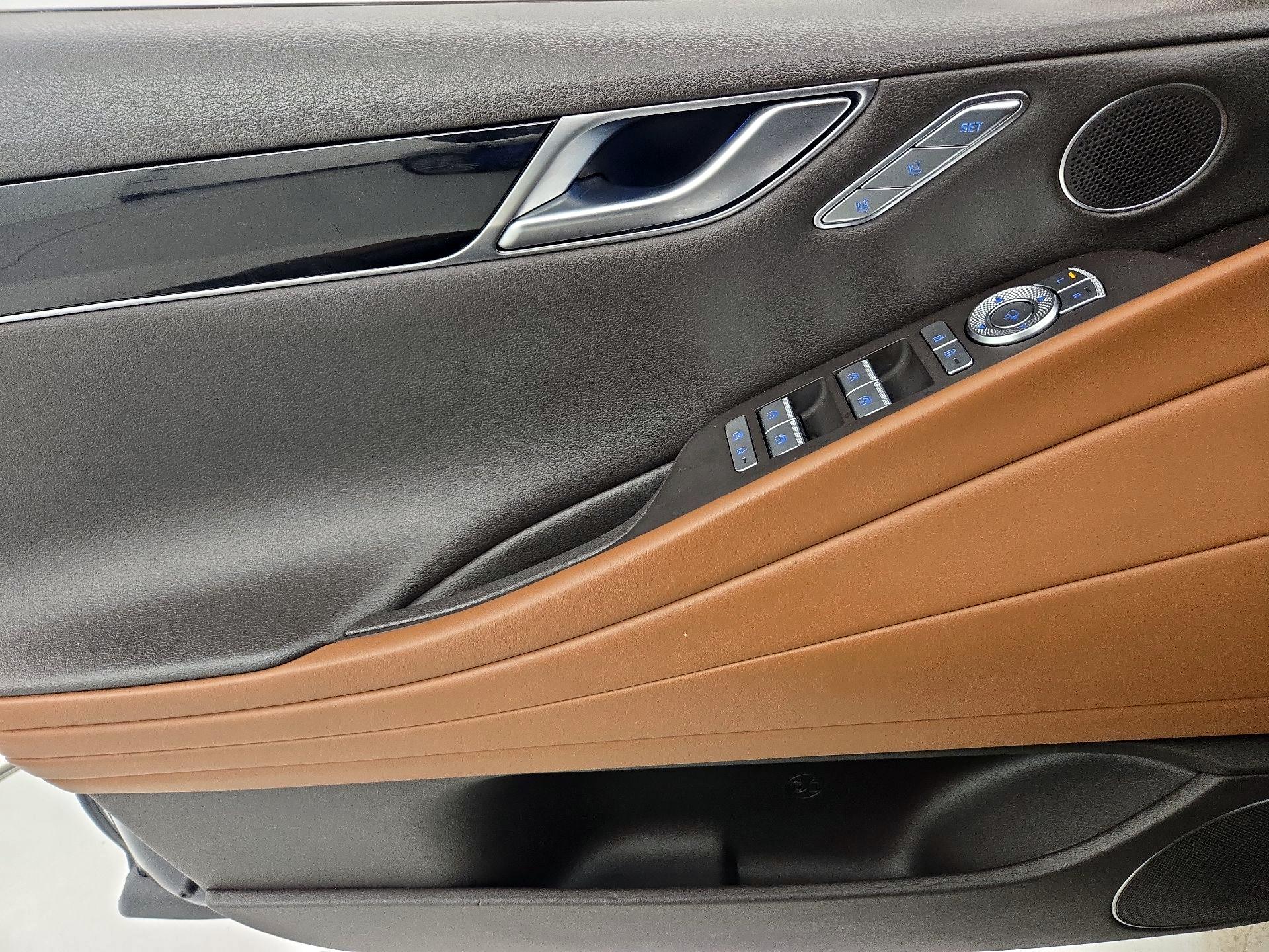 Thumbnail: 2023 Genesis G80 - 12