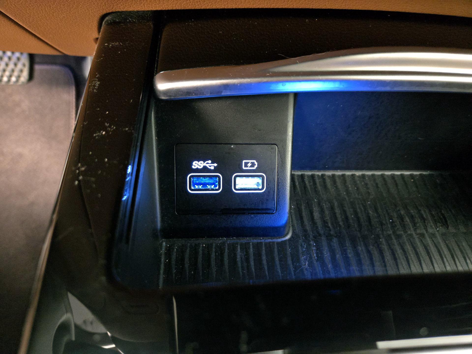 Thumbnail: 2023 Genesis G80 - 19