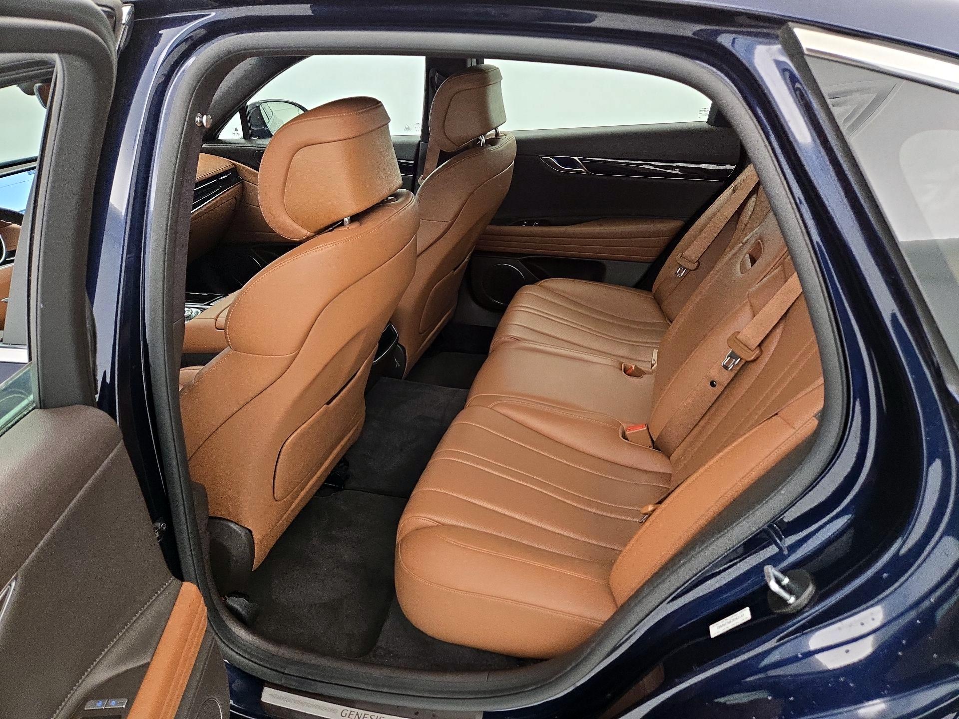 Thumbnail: 2023 Genesis G80 - 20