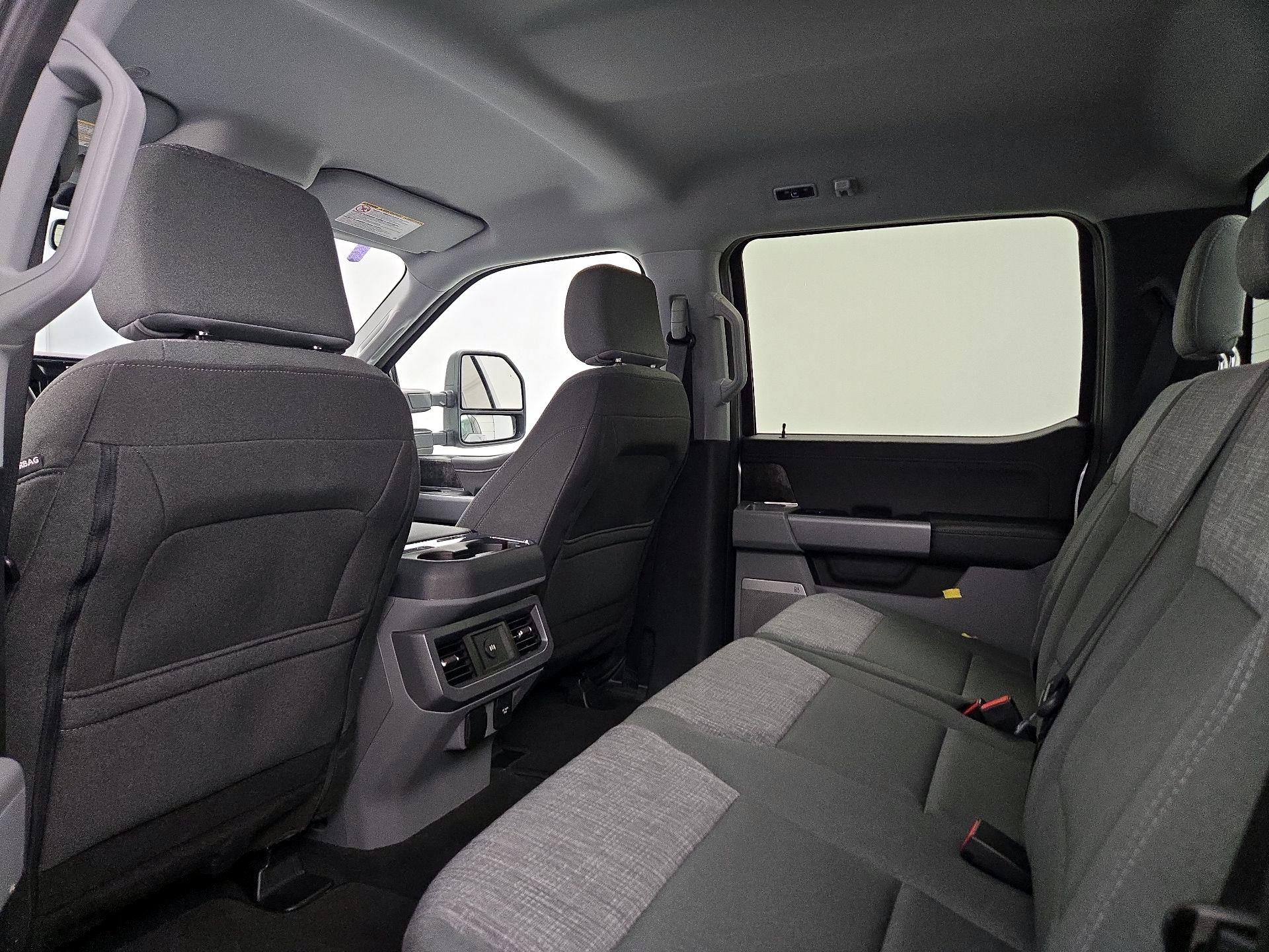 Thumbnail: 2024 Ford F-250 - 20