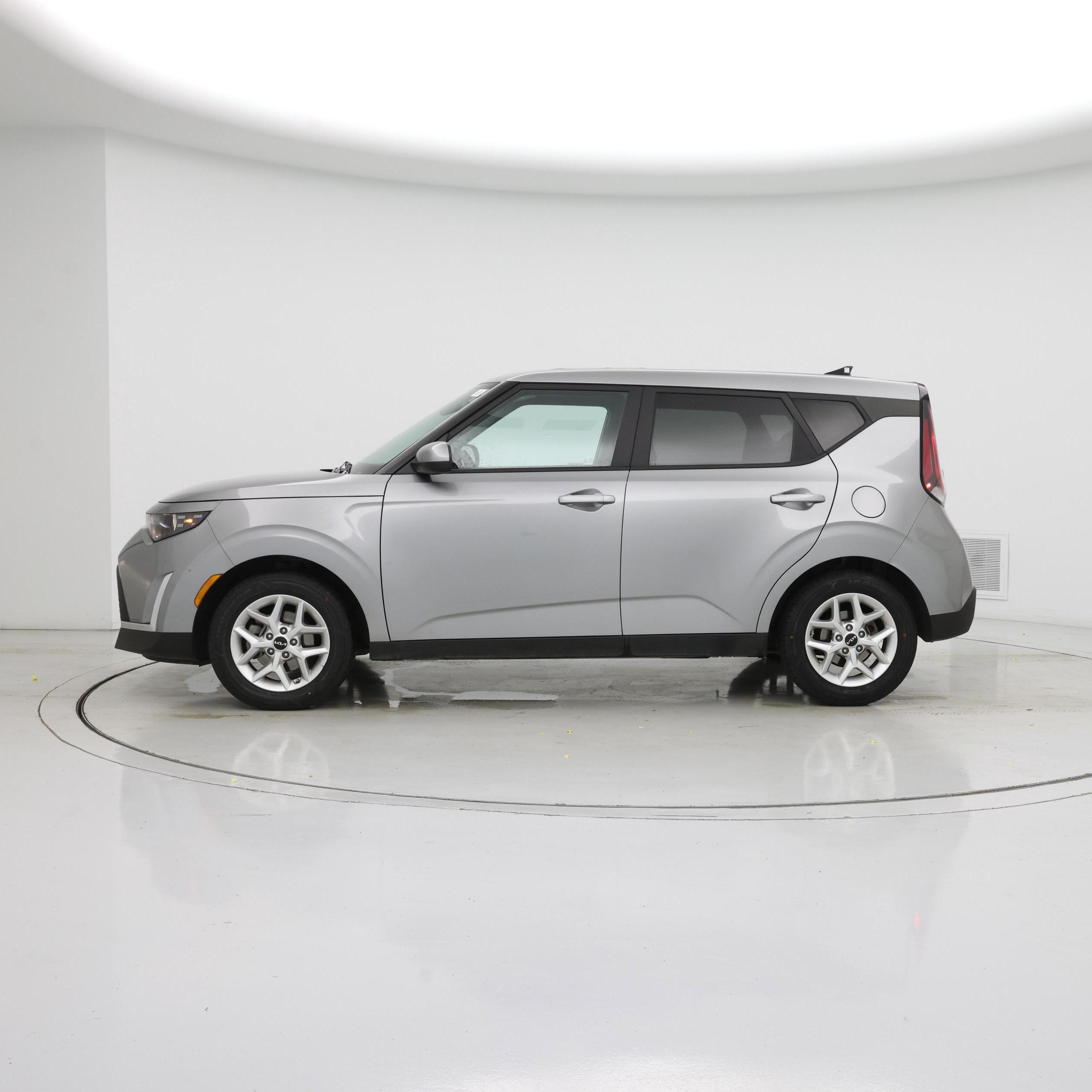 Thumbnail: 2024 Kia Soul - 3