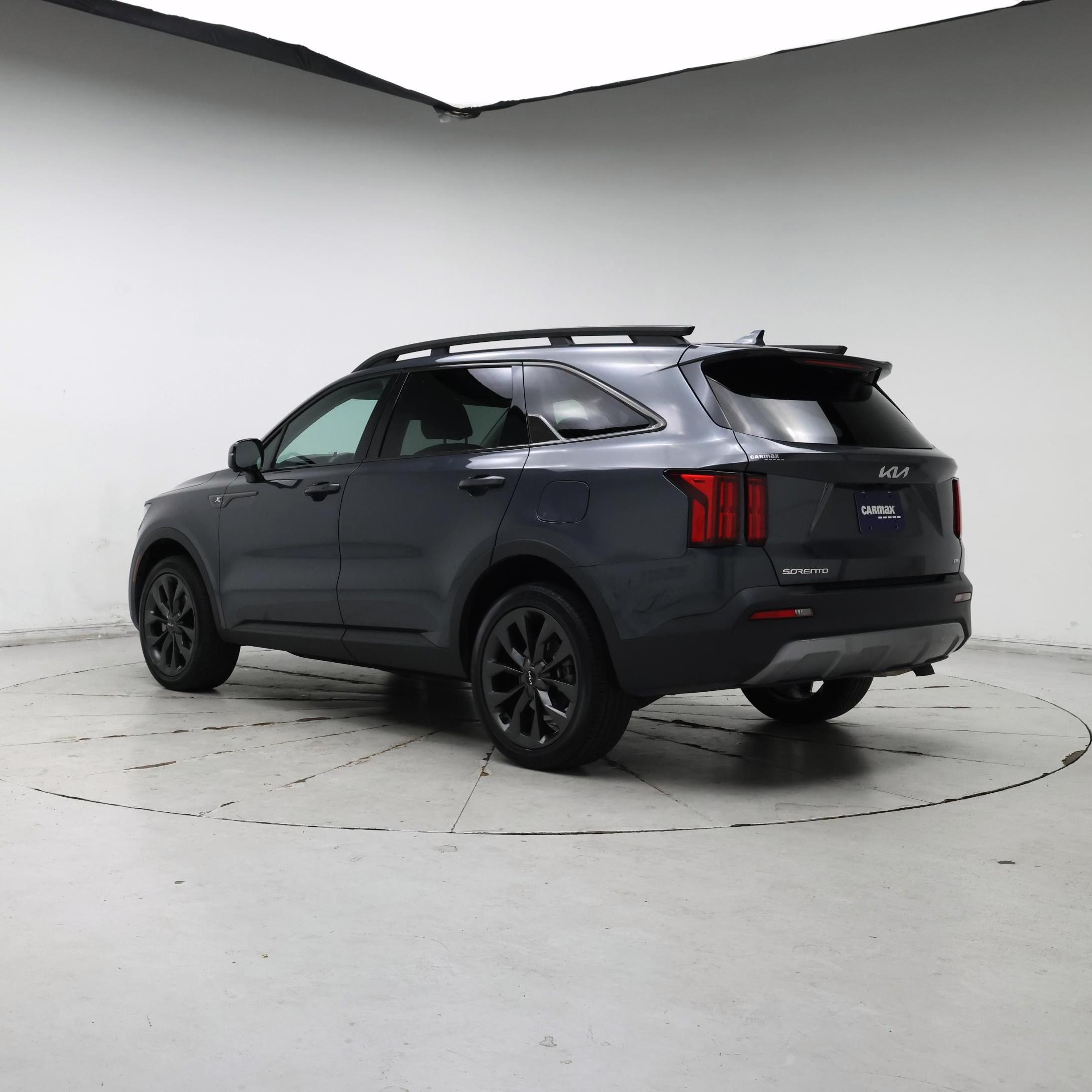 Thumbnail: 2023 Kia Sorento - 2