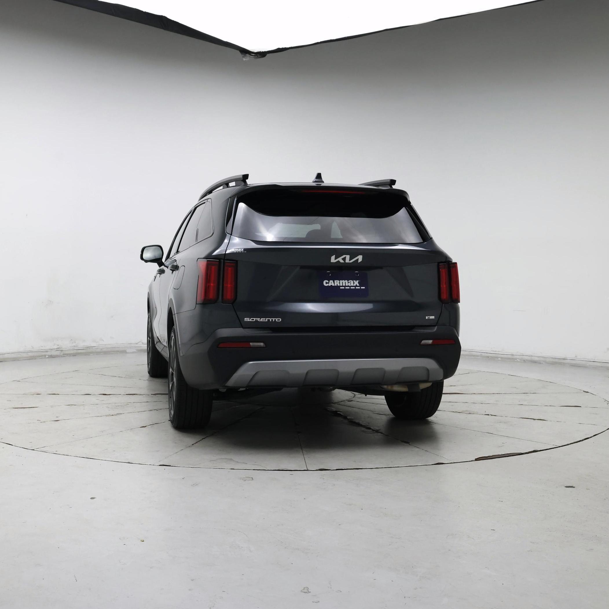 Thumbnail: 2023 Kia Sorento - 6