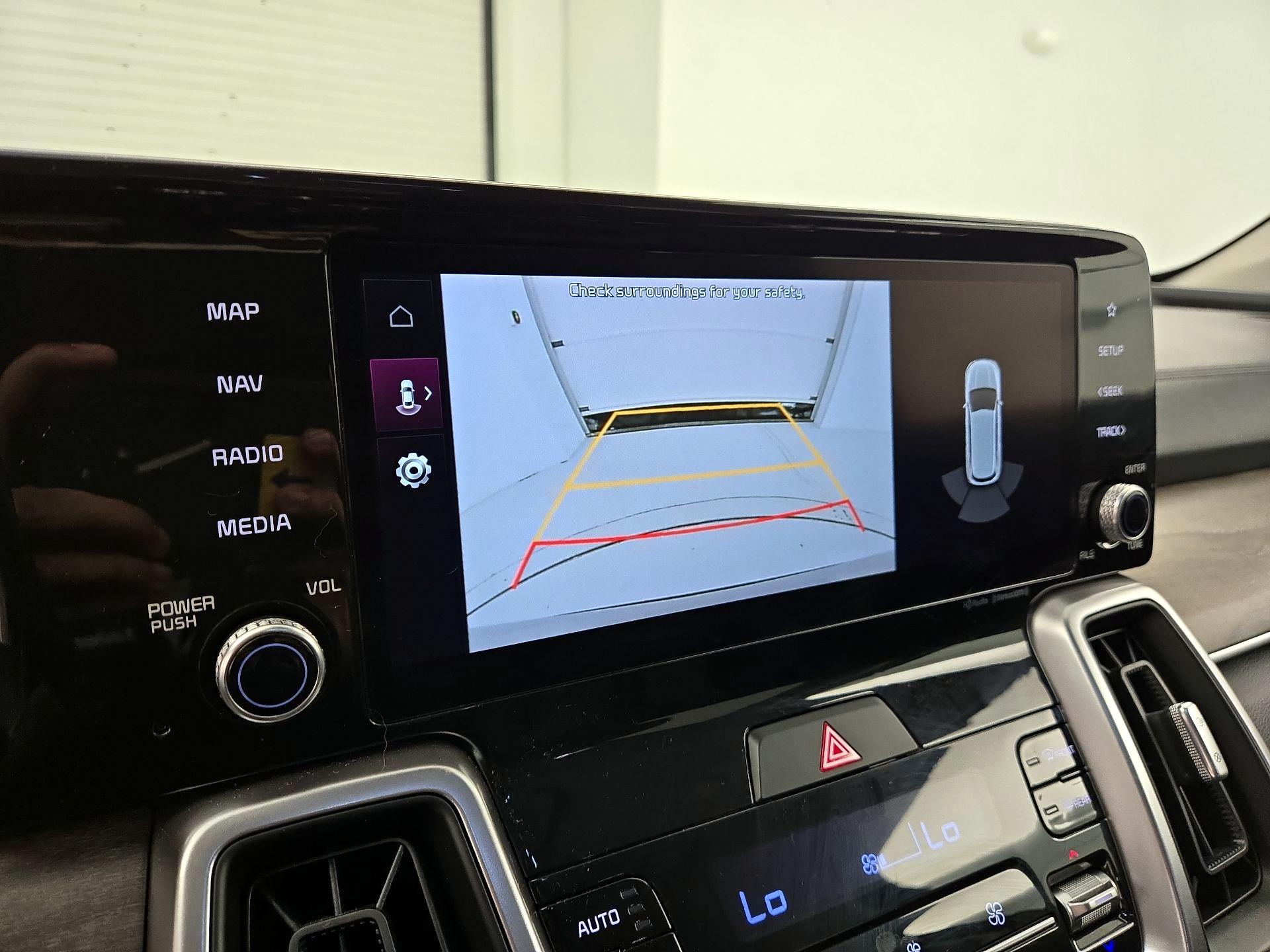 Thumbnail: 2022 Kia Sorento - 15