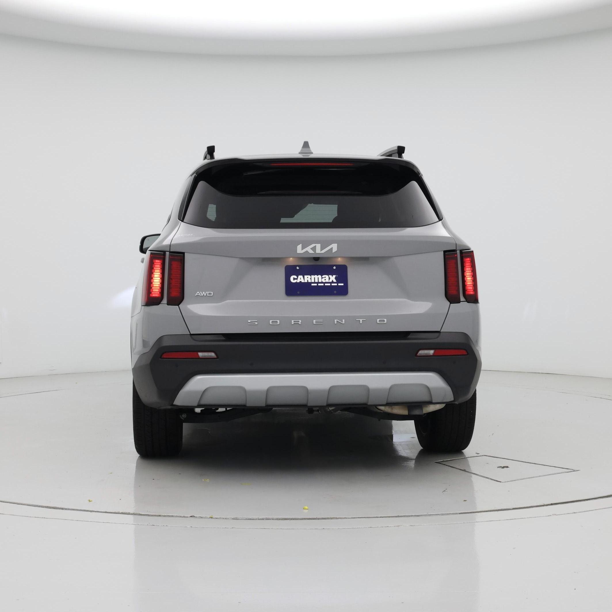 Thumbnail: 2022 Kia Sorento - 6