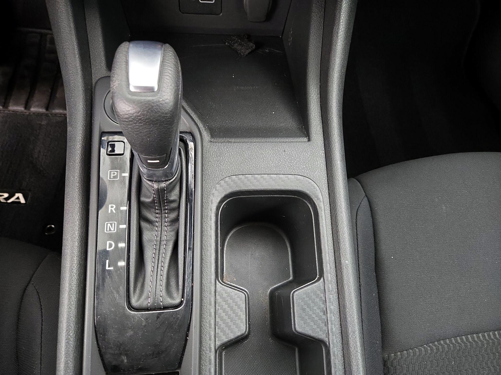 Thumbnail: 2022 Nissan Sentra - 17