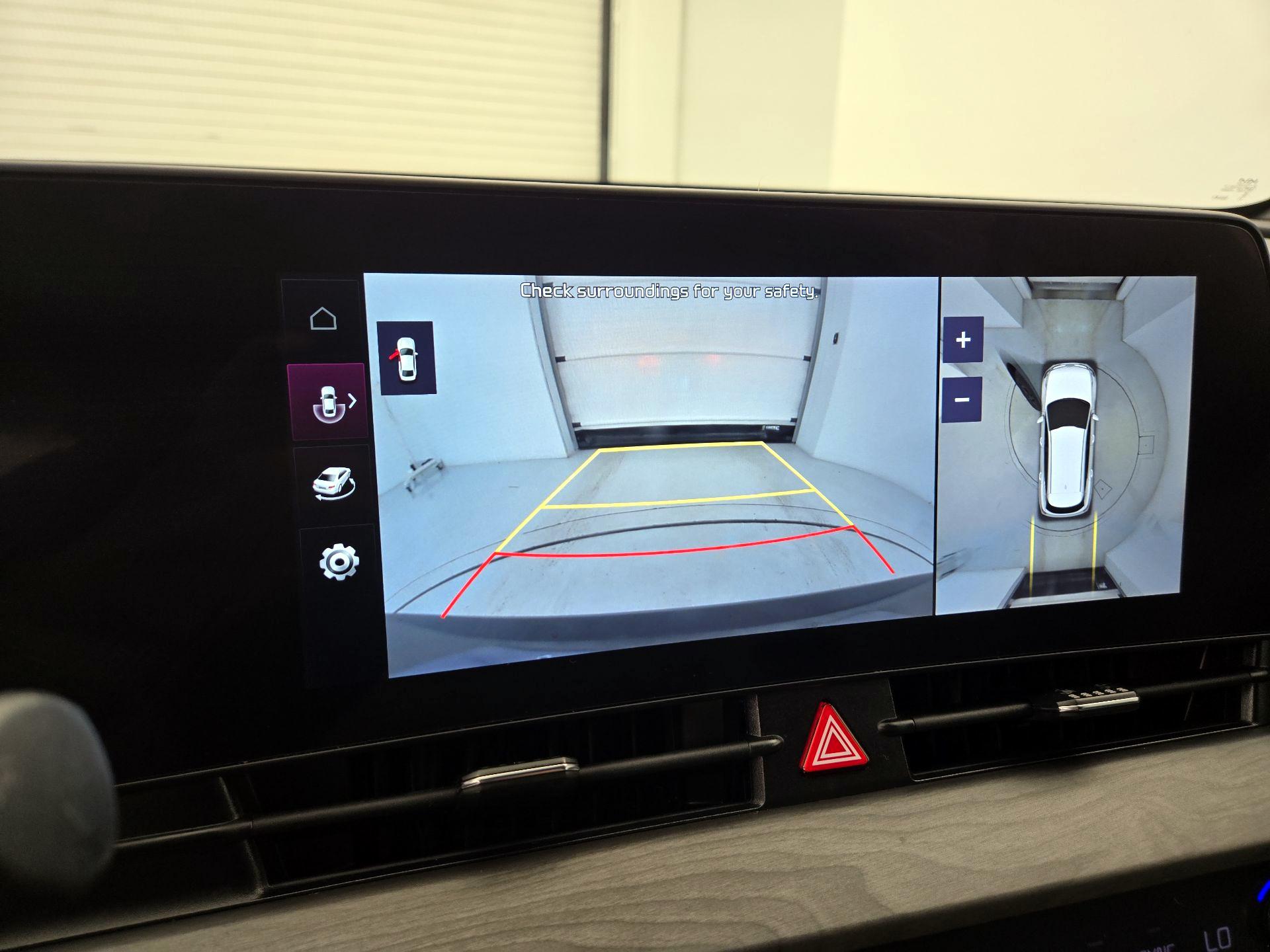 Thumbnail: 2023 Kia Sportage - 15